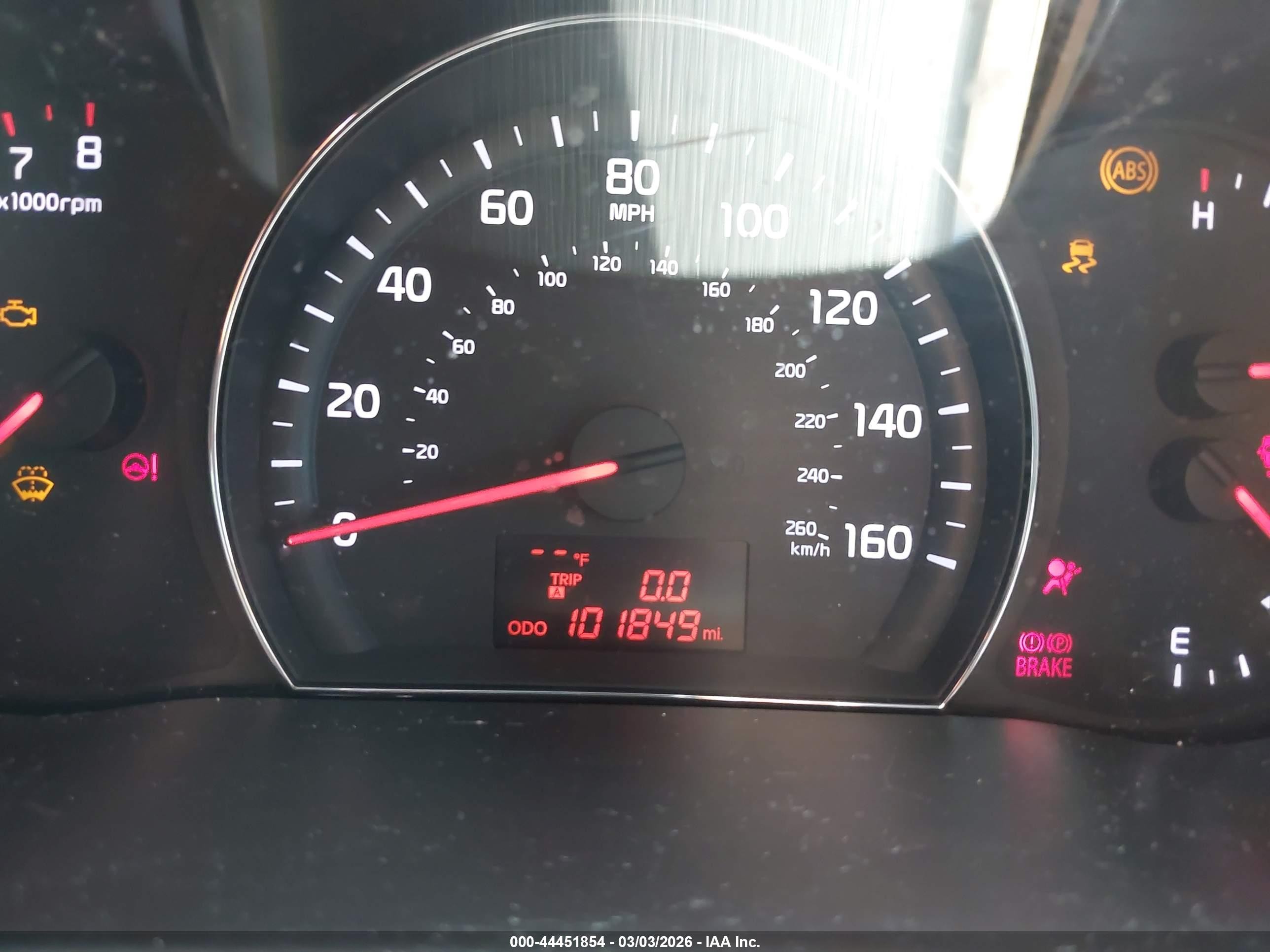 2014 Kia Sorento Lx Silver vin: 5XYKT3A66EG450841