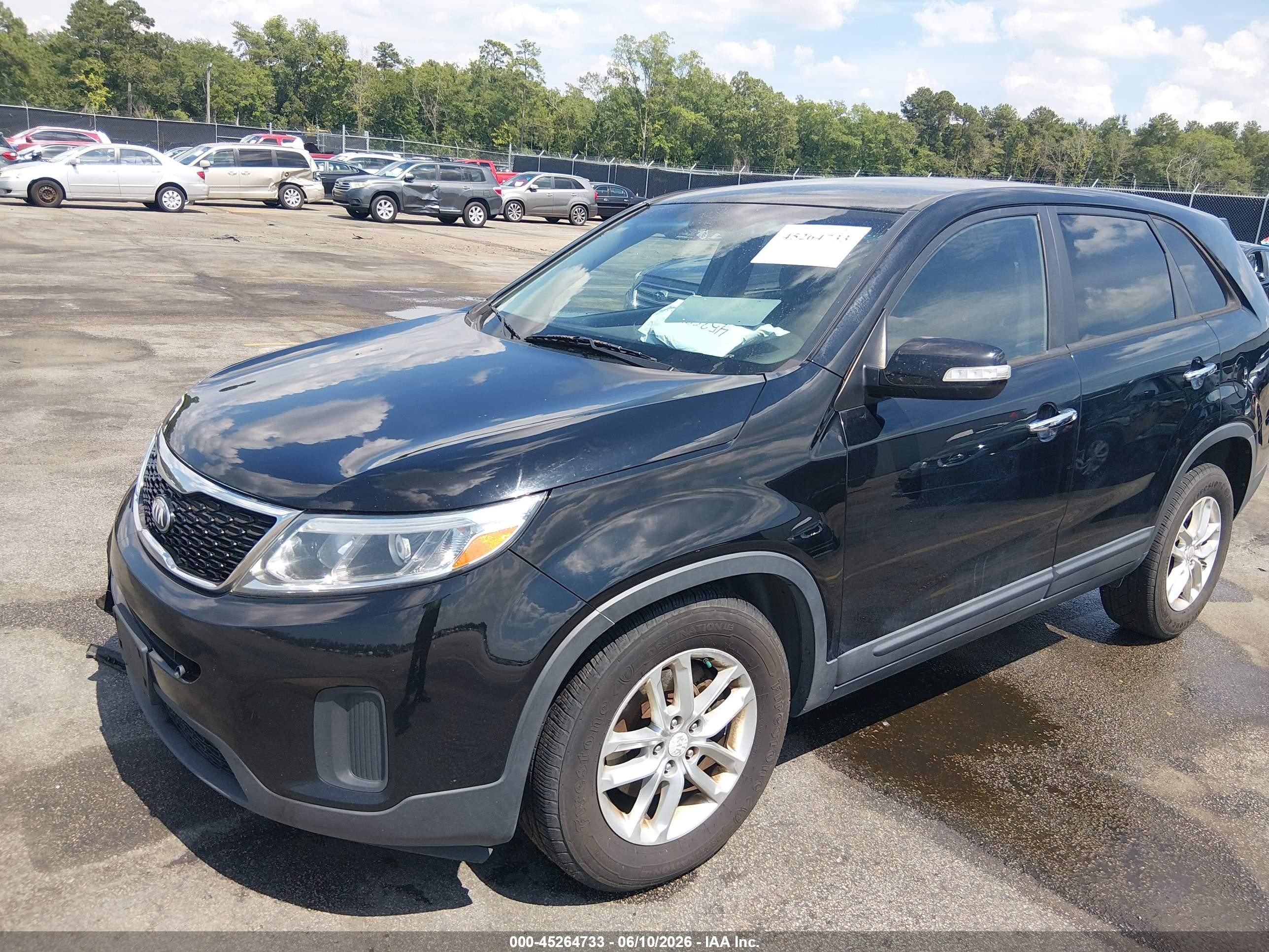2014 Kia Sorento Lx Черный vin: 5XYKT3A66EG469700
