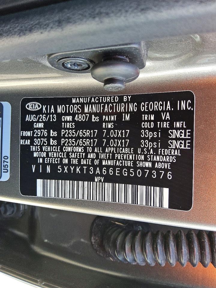 2014 Kia Sorento Lx Silver vin: 5XYKT3A66EG507376