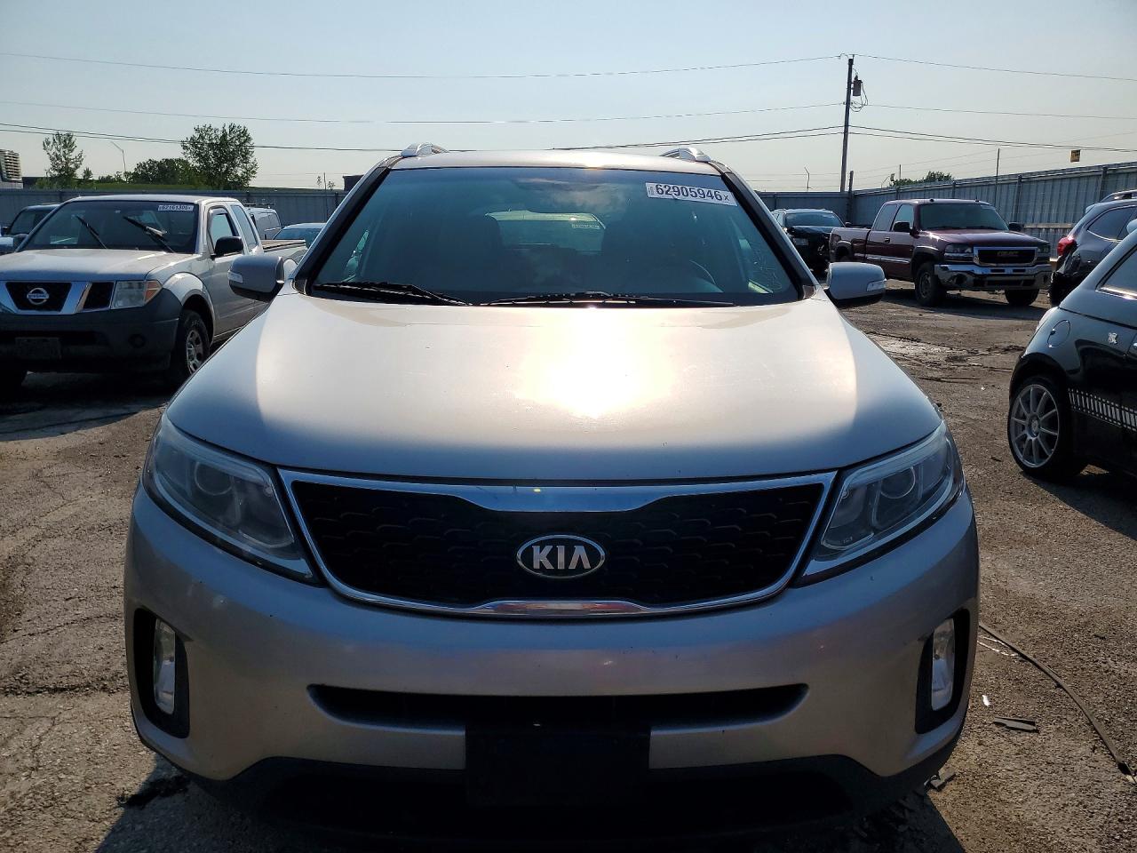 2014 Kia Sorento Lx Silver vin: 5XYKT3A66EG537851