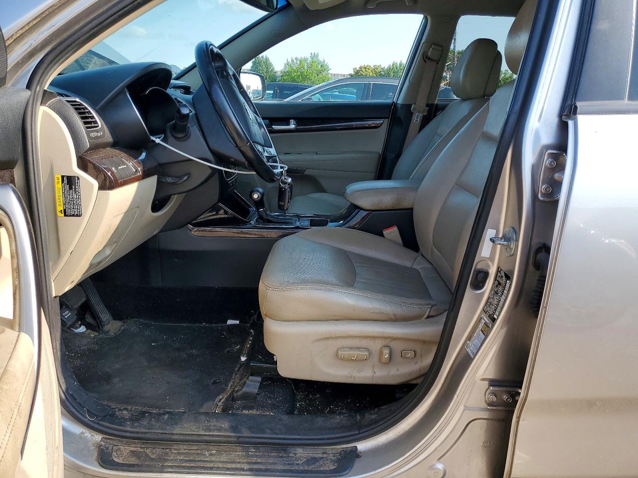 2014 Kia Sorento Lx Silver vin: 5XYKT3A66EG537851
