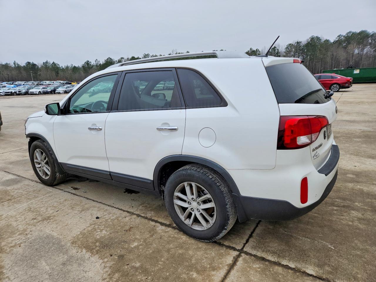 2015 Kia Sorento Lx White vin: 5XYKT3A66FG562654