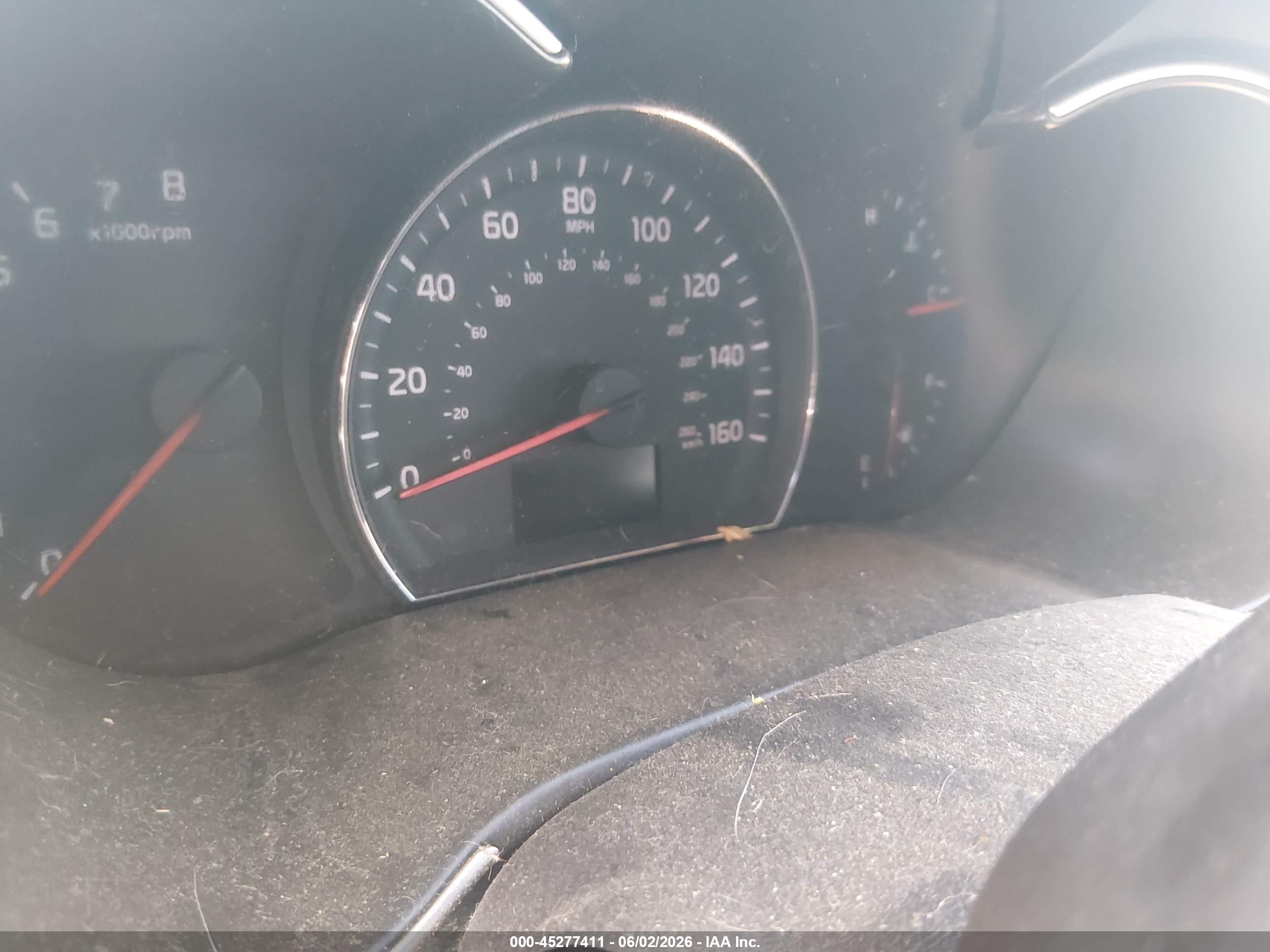 2015 Kia Sorento Lx Серый vin: 5XYKT3A66FG602022