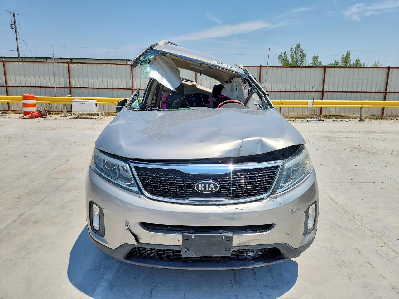 2015 Kia Sorento Lx Silver vin: 5XYKT3A66FG605230