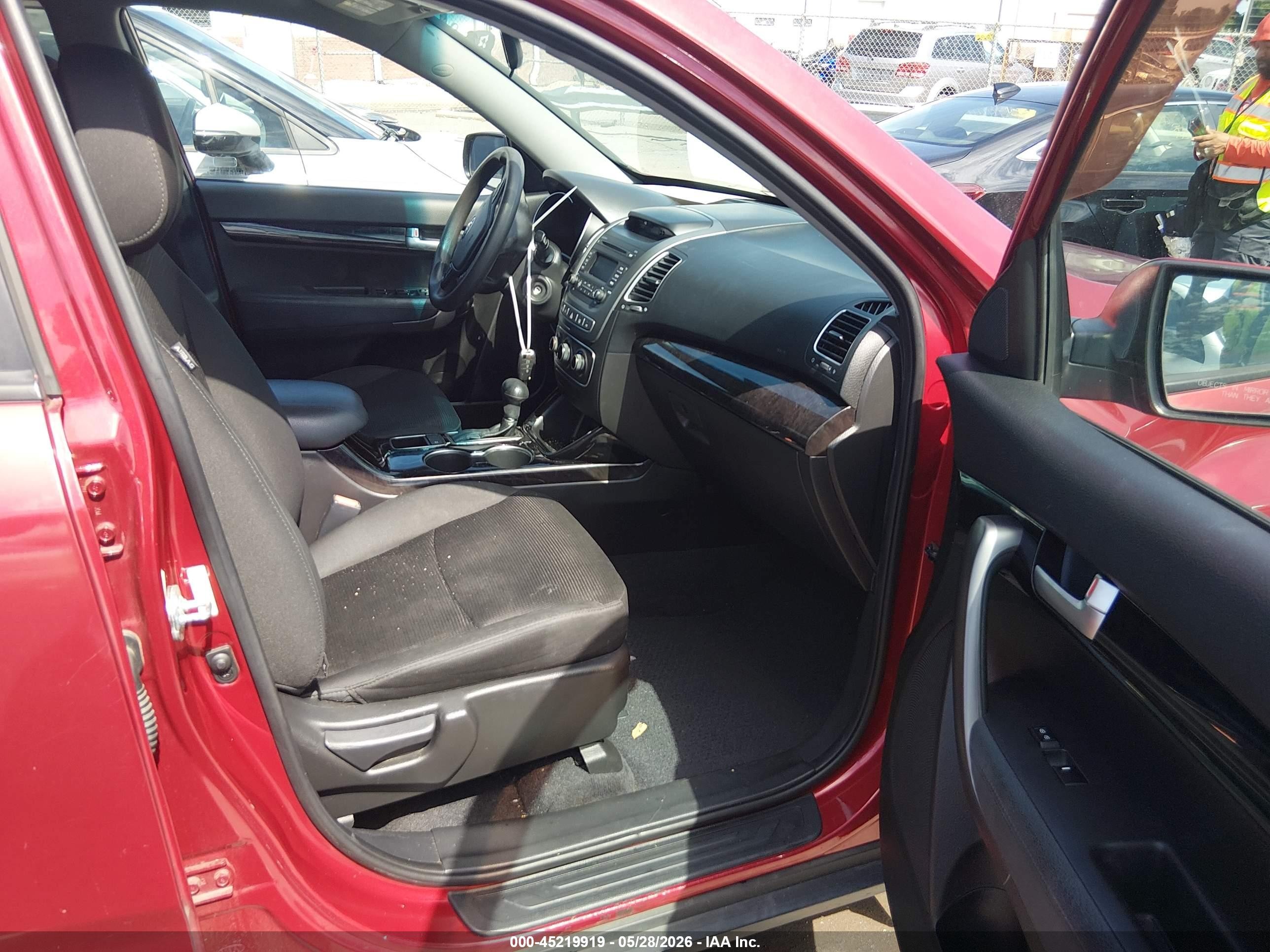 2015 Kia Sorento Lx Burgundy vin: 5XYKT3A66FG640107