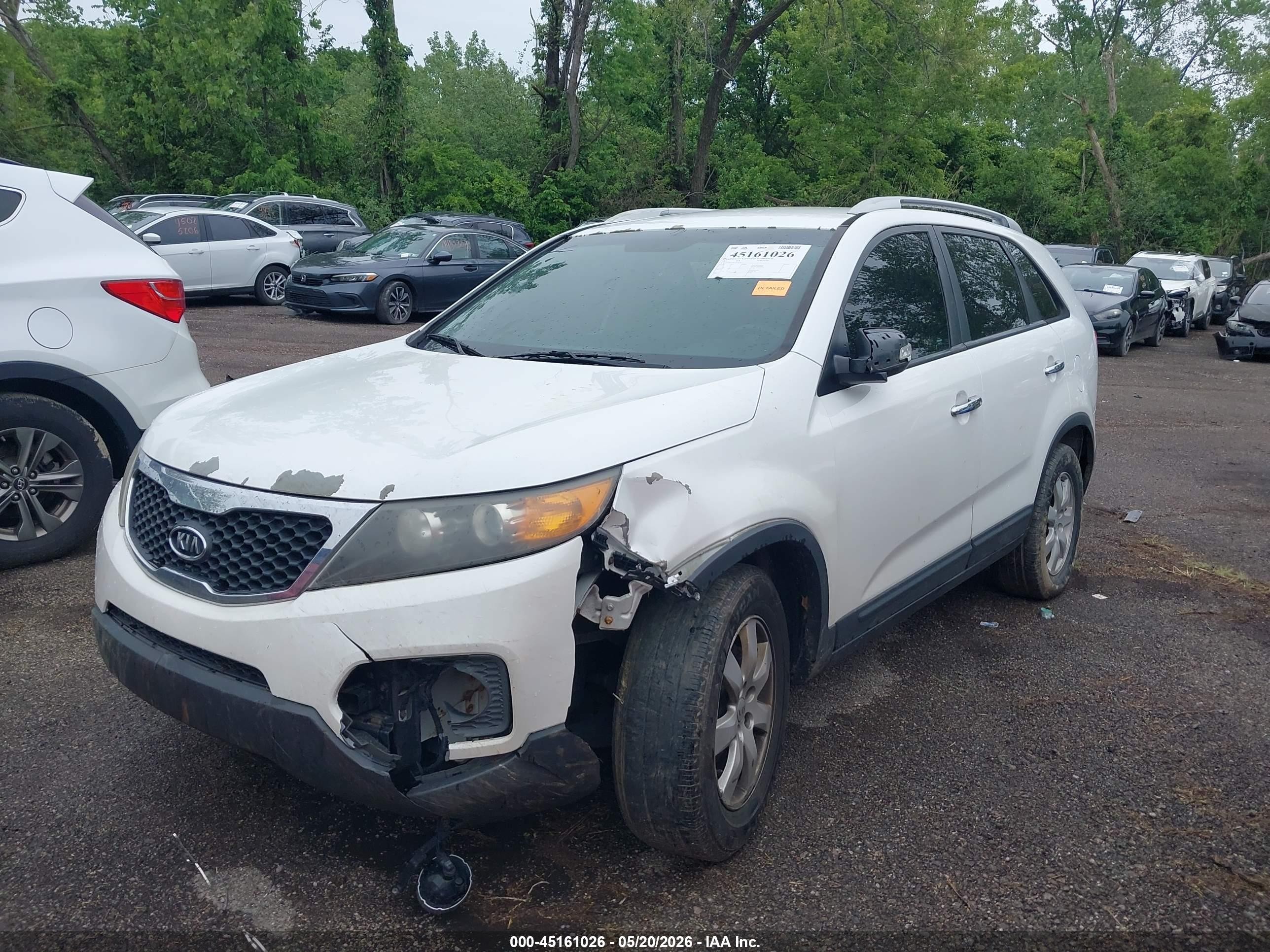 2012 Kia Sorento Lx White vin: 5XYKT3A67CG211912