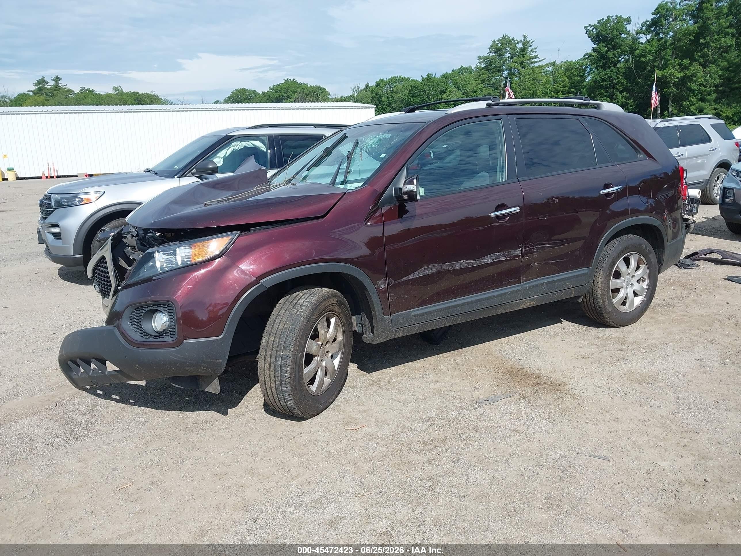 2012 Kia Sorento Lx Burgundy vin: 5XYKT3A67CG246384