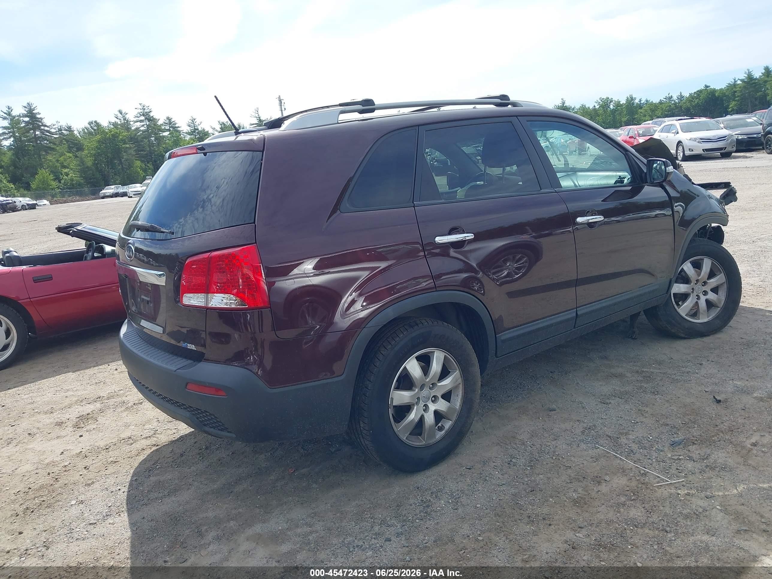 2012 Kia Sorento Lx Burgundy vin: 5XYKT3A67CG246384