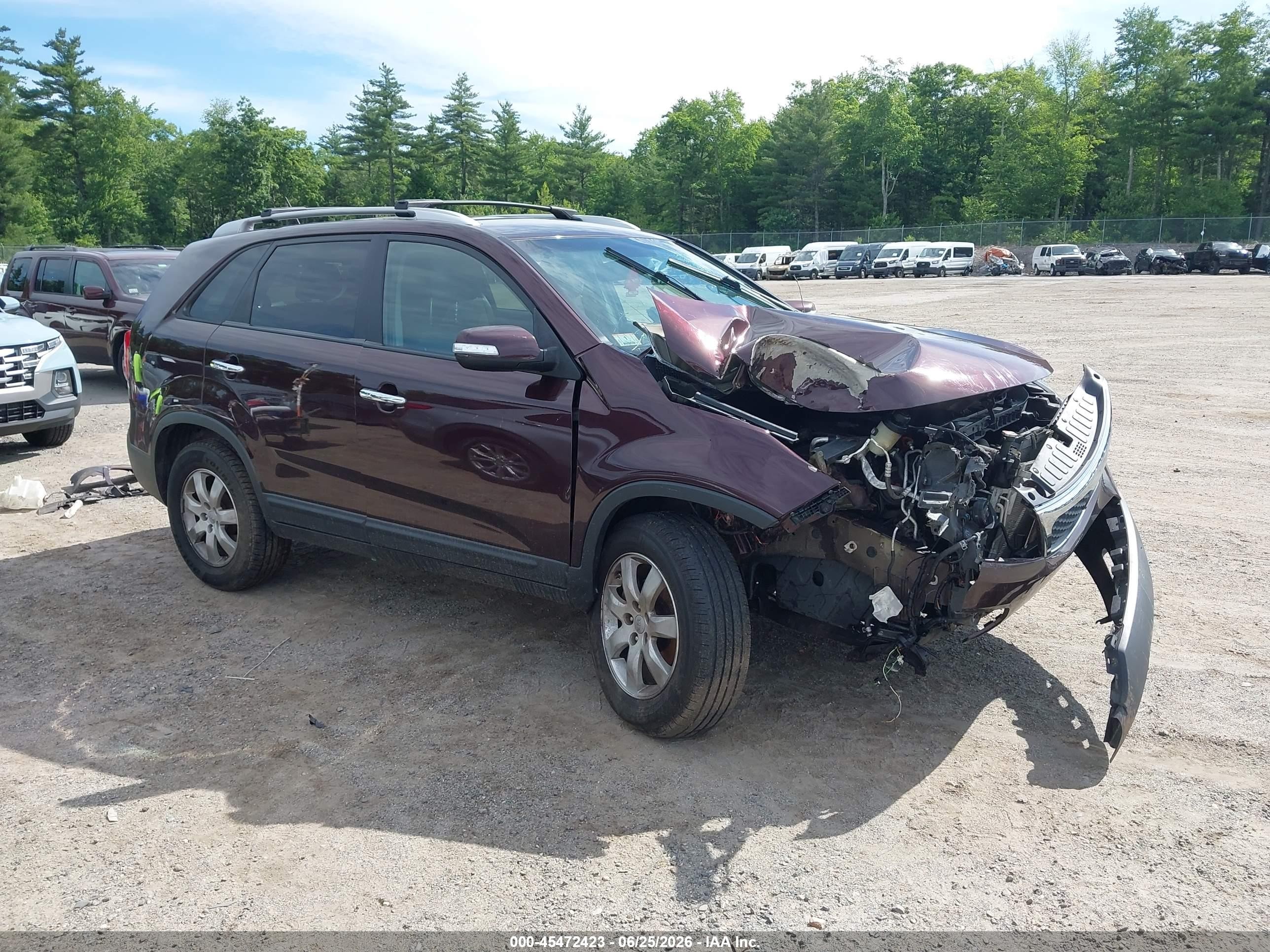 2012 Kia Sorento Lx Burgundy vin: 5XYKT3A67CG246384