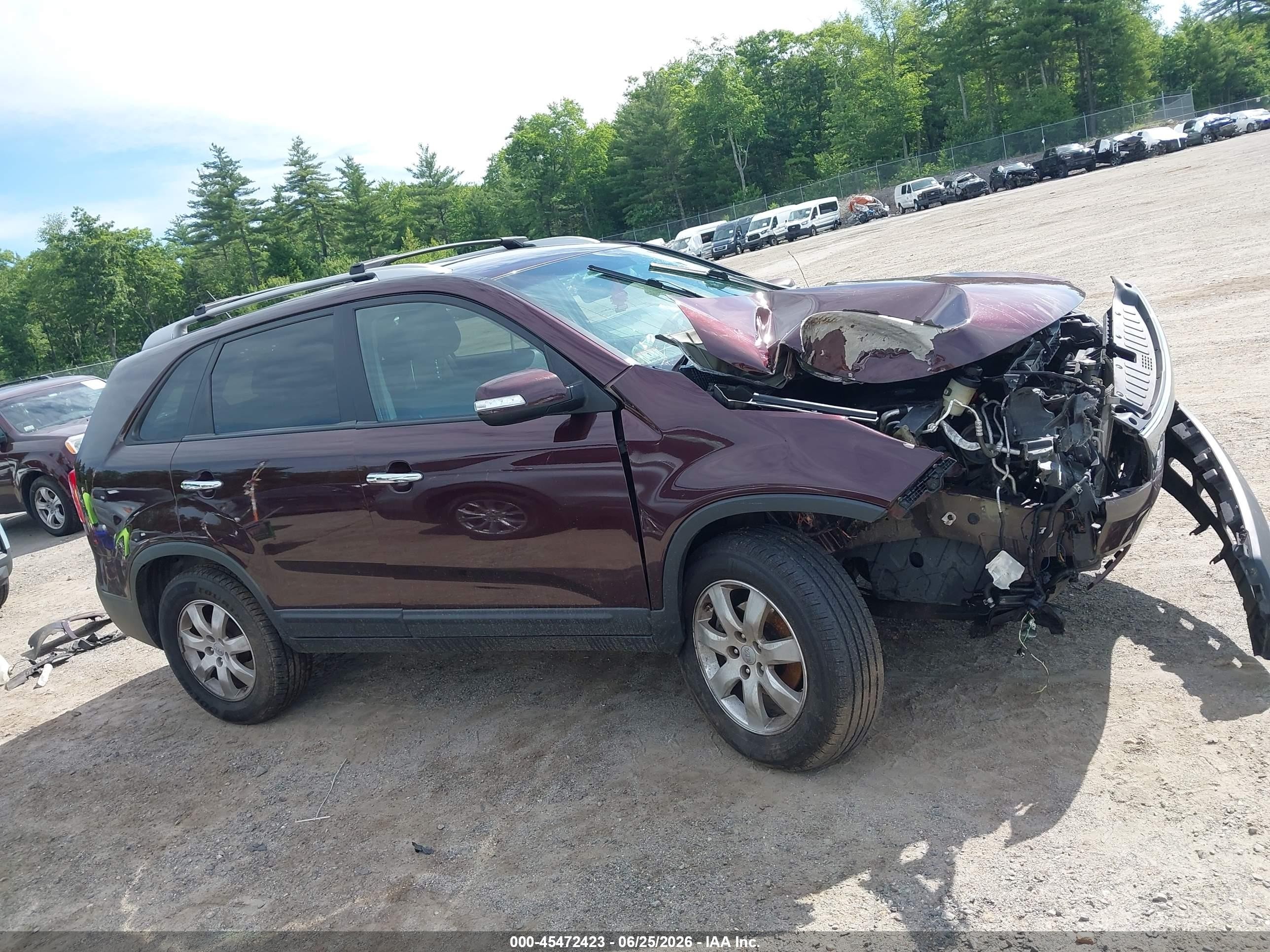 2012 Kia Sorento Lx Burgundy vin: 5XYKT3A67CG246384