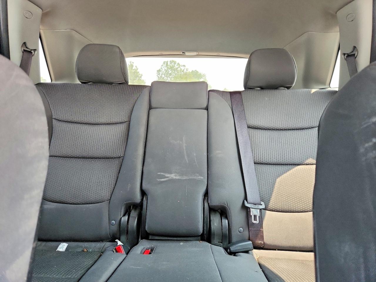 2012 Kia Sorento Lx White vin: 5XYKT3A67CG251200