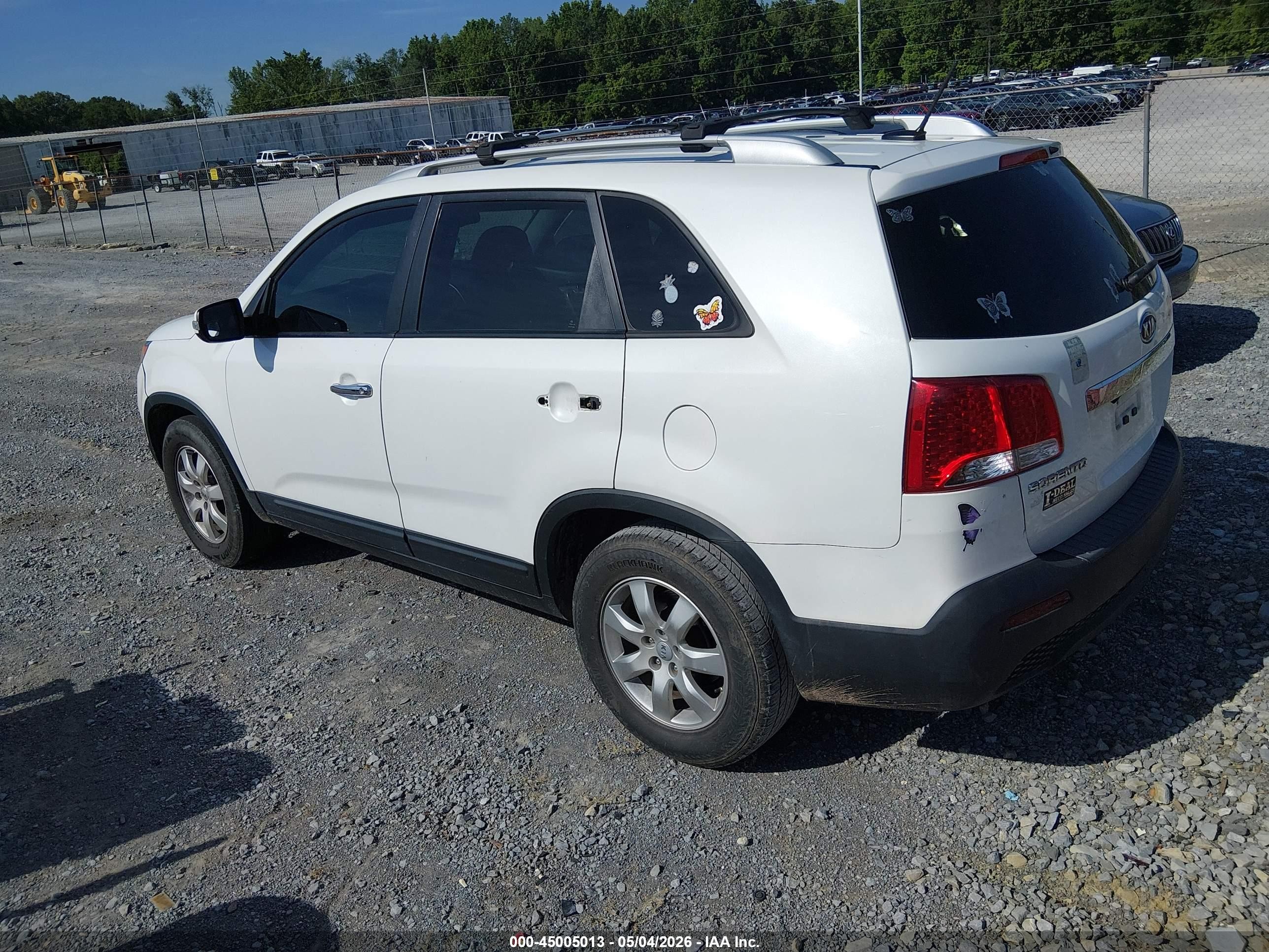 2012 Kia Sorento Lx Белый vin: 5XYKT3A67CG257143