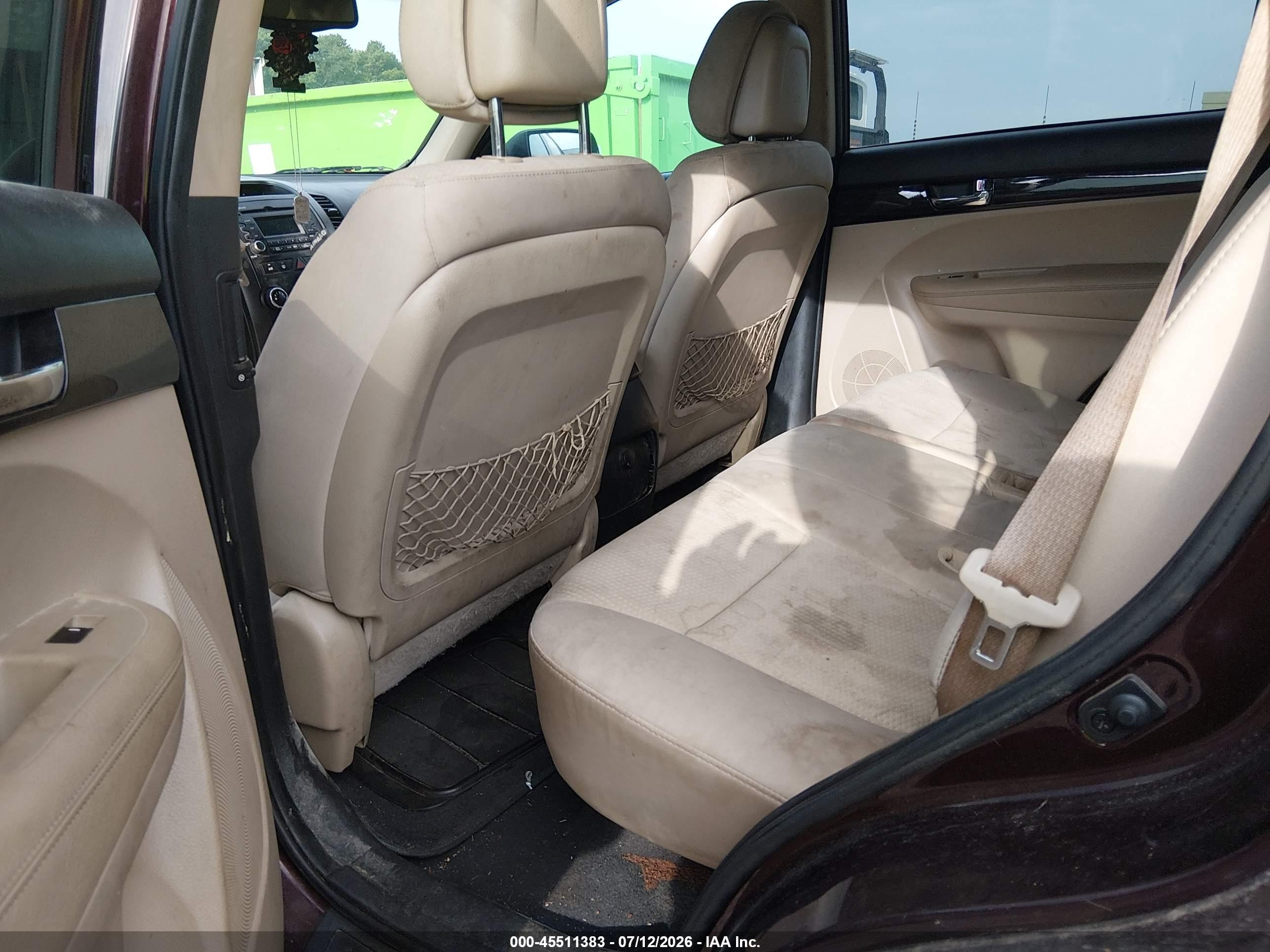 2012 Kia Sorento Lx Burgundy vin: 5XYKT3A67CG302033