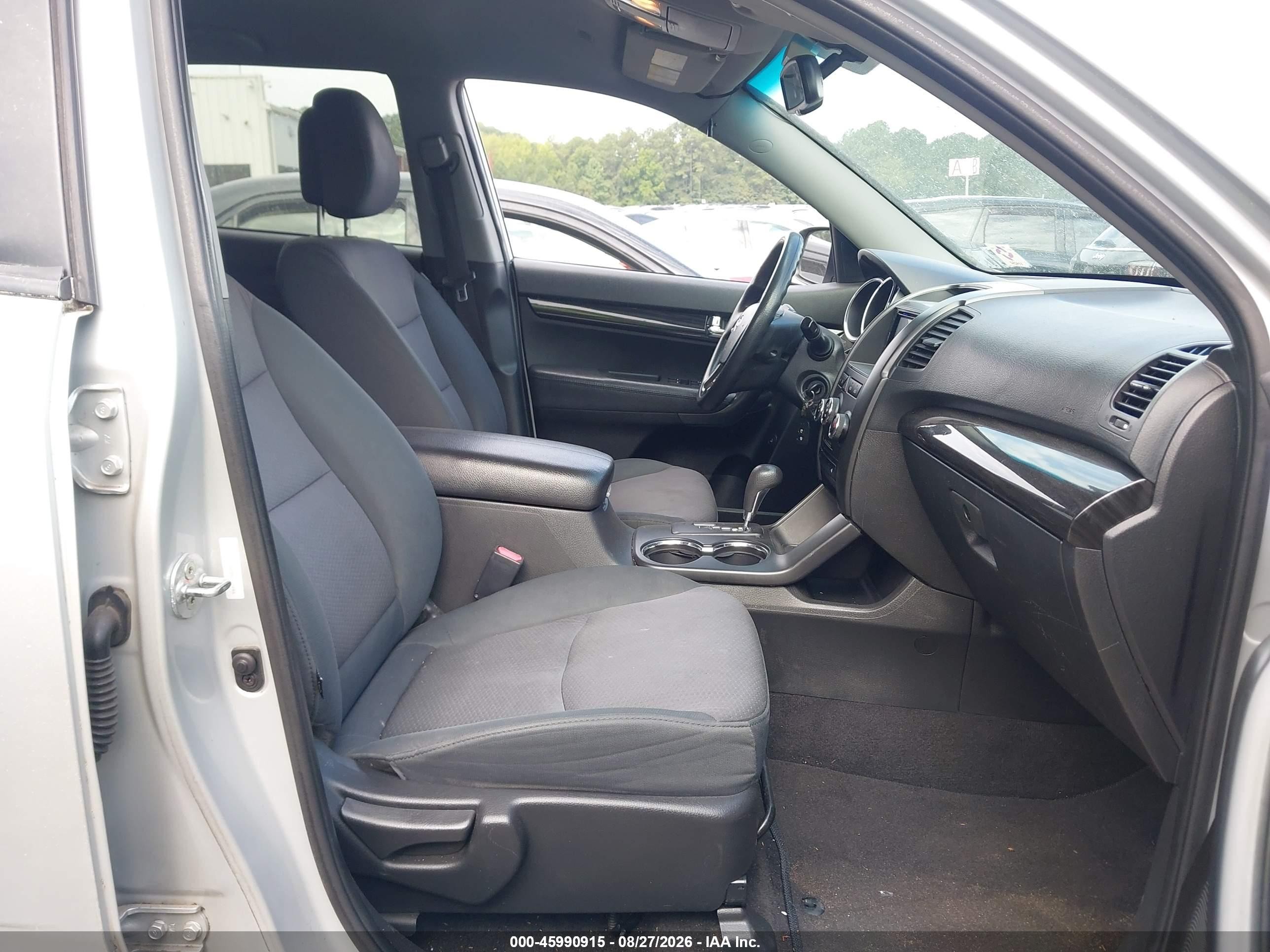2013 Kia Sorento Lx Silver vin: 5XYKT3A67DG380846