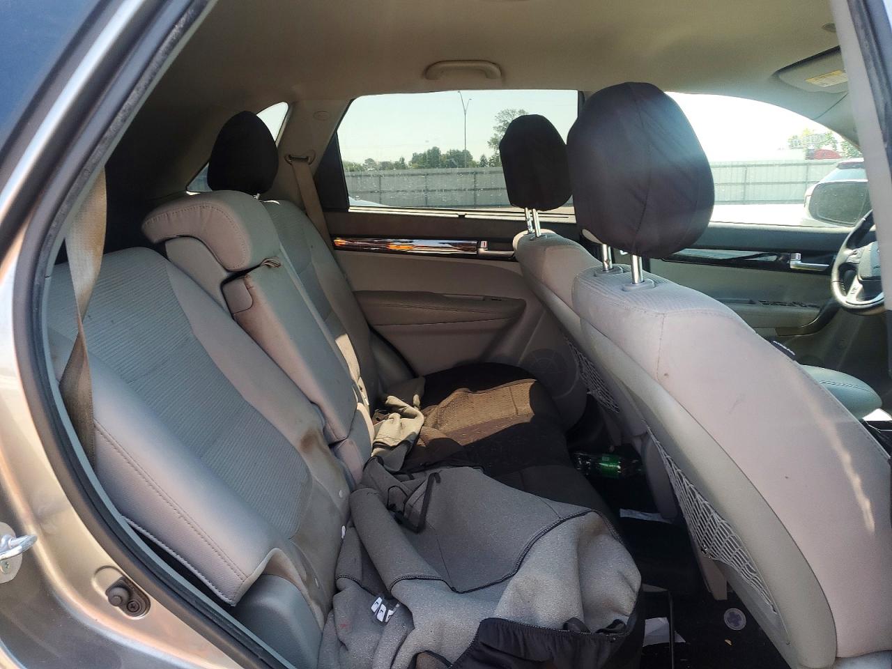 2014 Kia Sorento Lx Gray vin: 5XYKT3A67EG441548