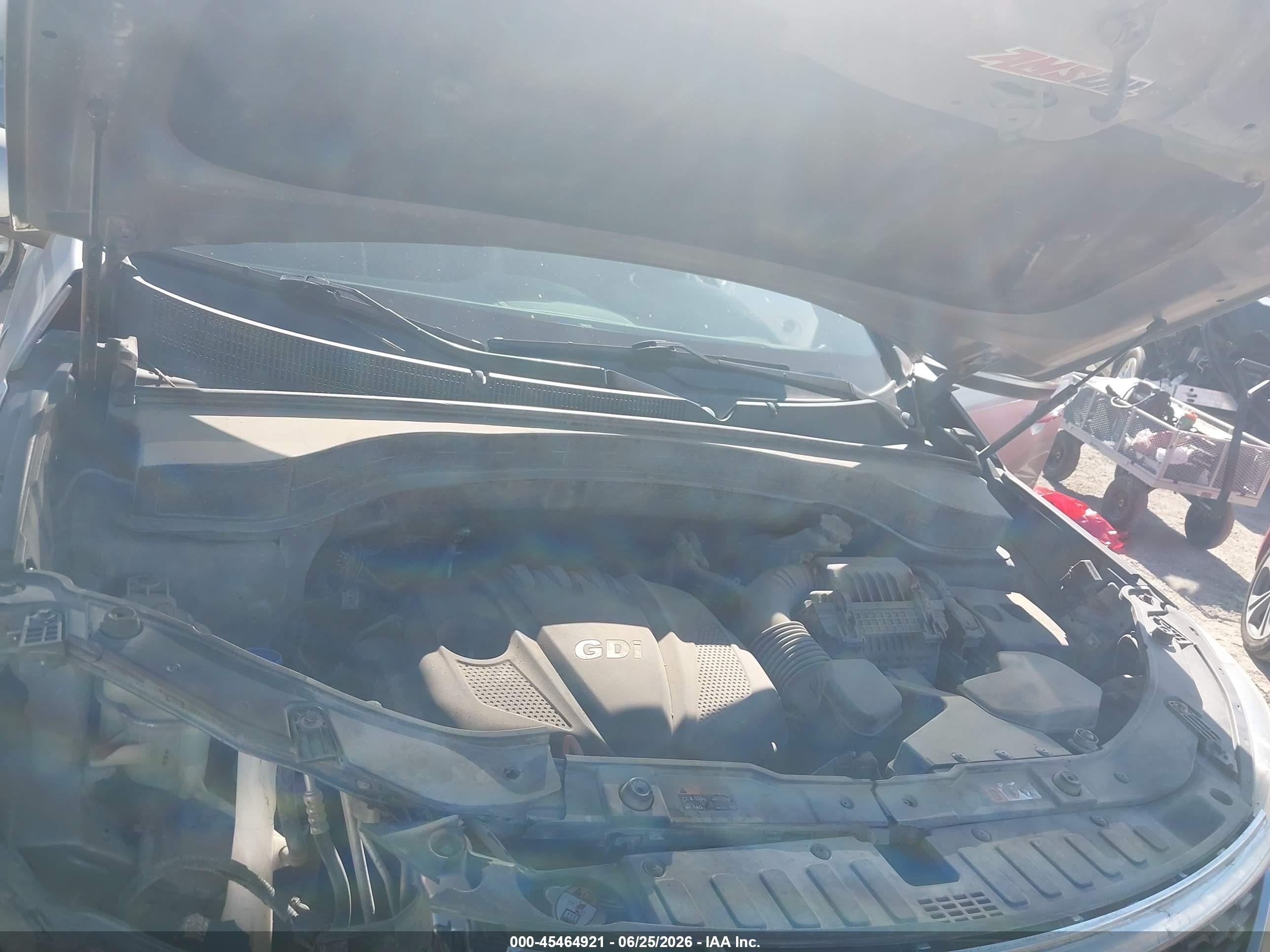 2014 Kia Sorento Lx Серебряный vin: 5XYKT3A67EG442781