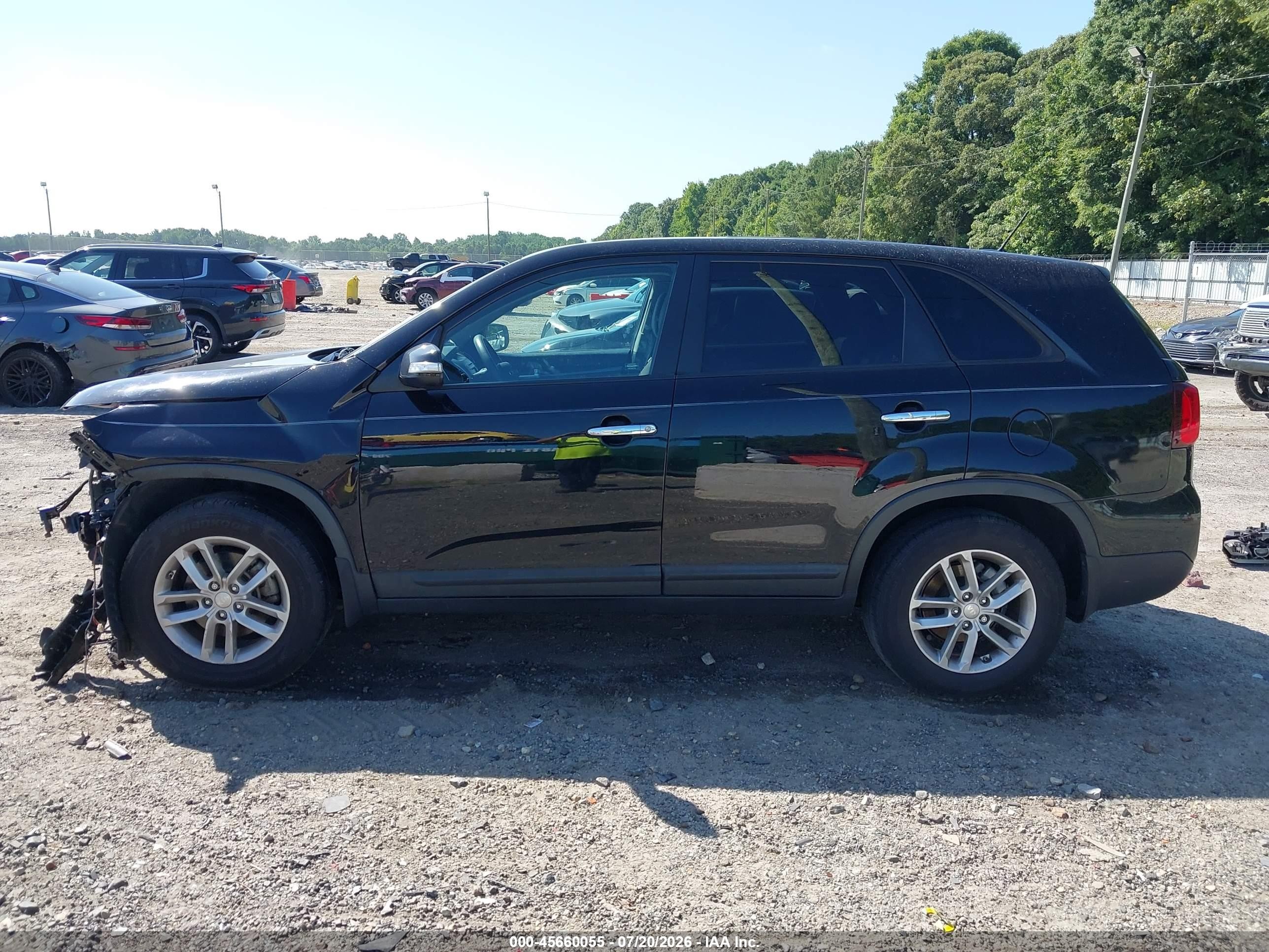 2014 Kia Sorento Lx Черный vin: 5XYKT3A67EG475408