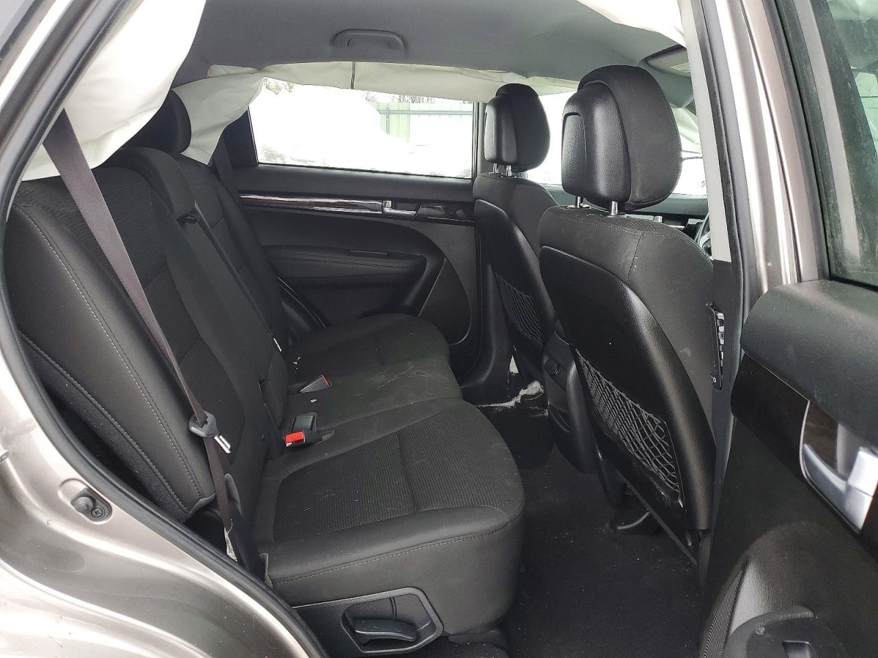 2014 Kia Sorento Lx Silver vin: 5XYKT3A67EG519603