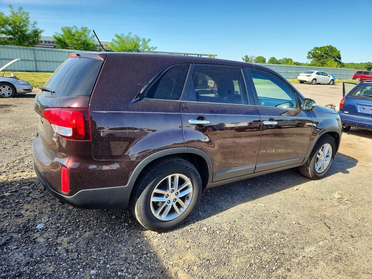 2014 Kia Sorento Lx Burgundy vin: 5XYKT3A67EG533758
