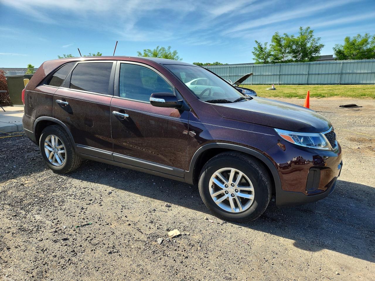 2014 Kia Sorento Lx Burgundy vin: 5XYKT3A67EG533758