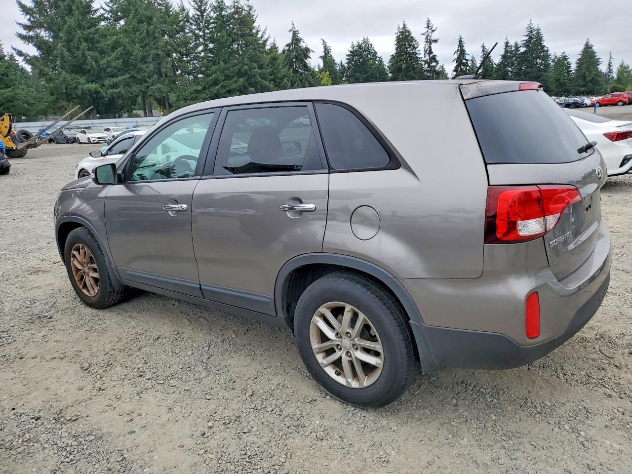 2015 Kia Sorento Lx Brown vin: 5XYKT3A67FG557107
