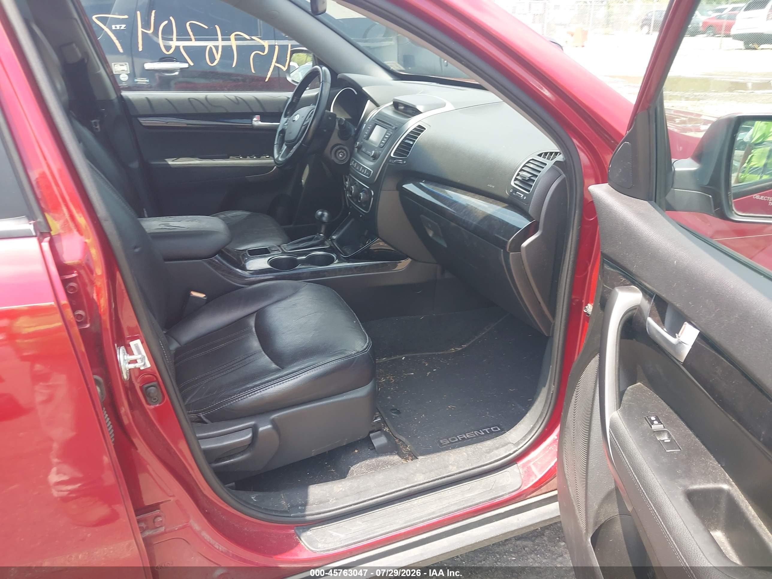 2015 Kia Sorento Lx Red vin: 5XYKT3A67FG662245