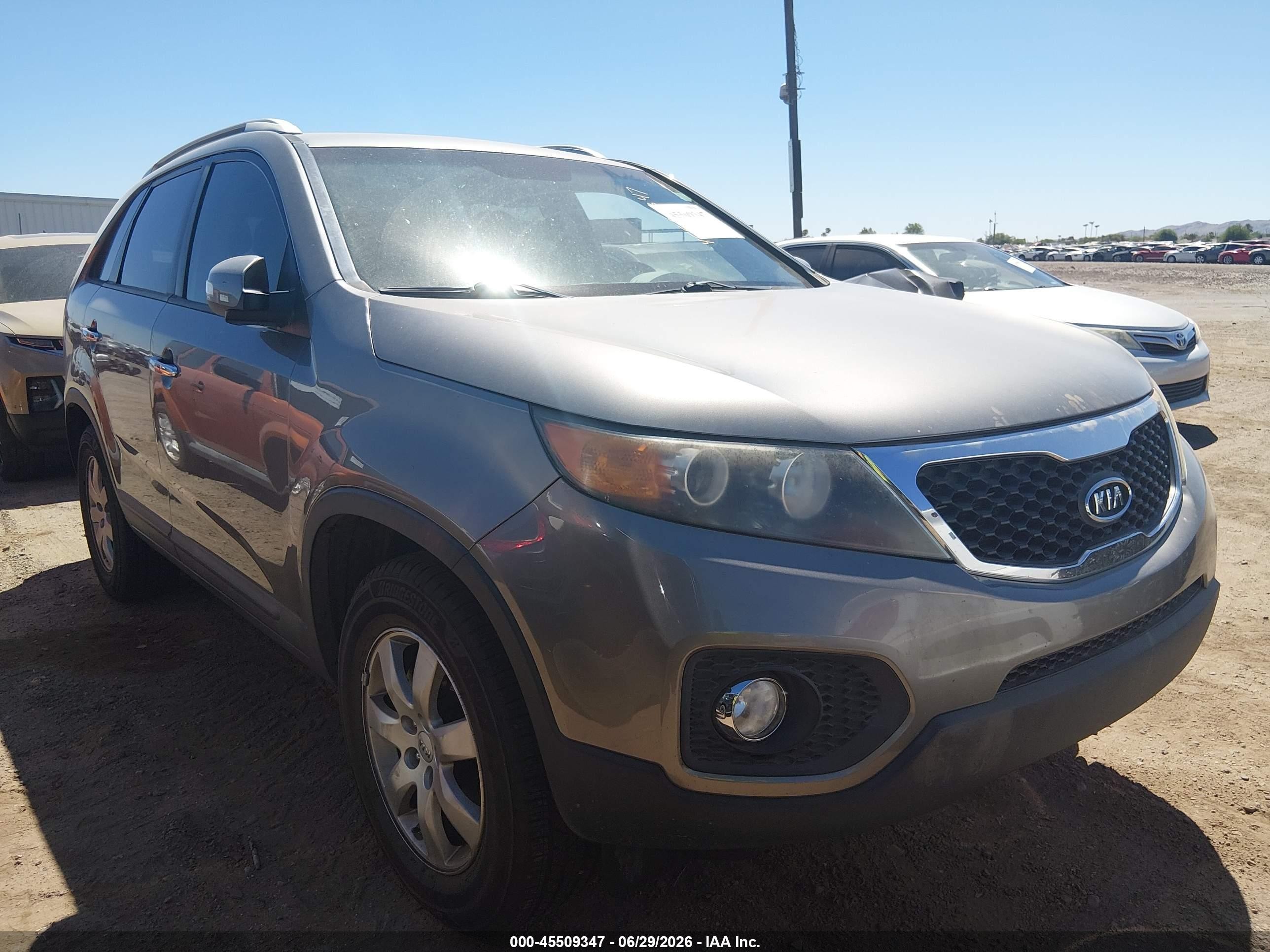 2012 Kia Sorento Lx Gray vin: 5XYKT3A68CG256633
