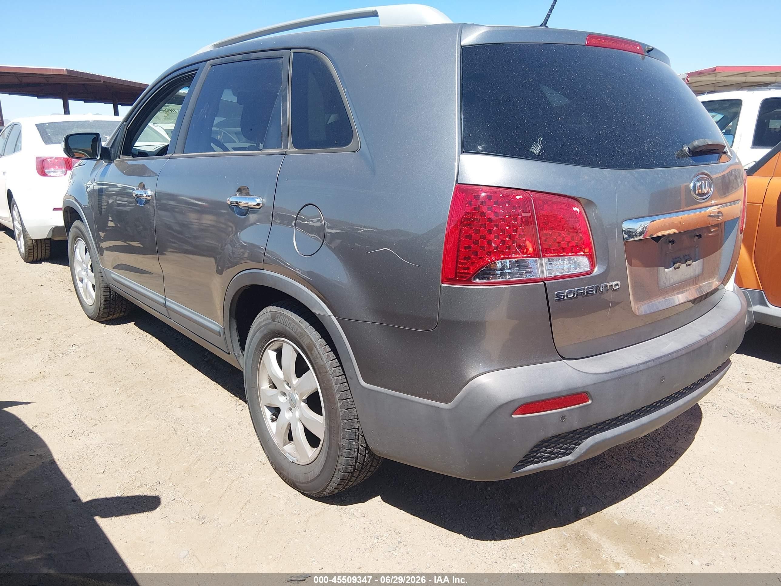 2012 Kia Sorento Lx Gray vin: 5XYKT3A68CG256633