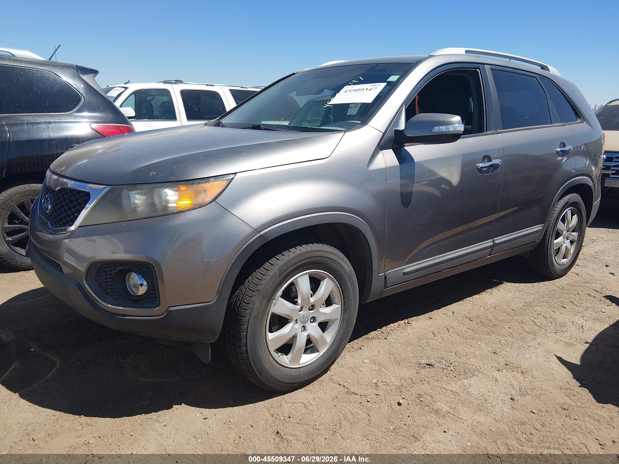 2012 Kia Sorento Lx Gray vin: 5XYKT3A68CG256633