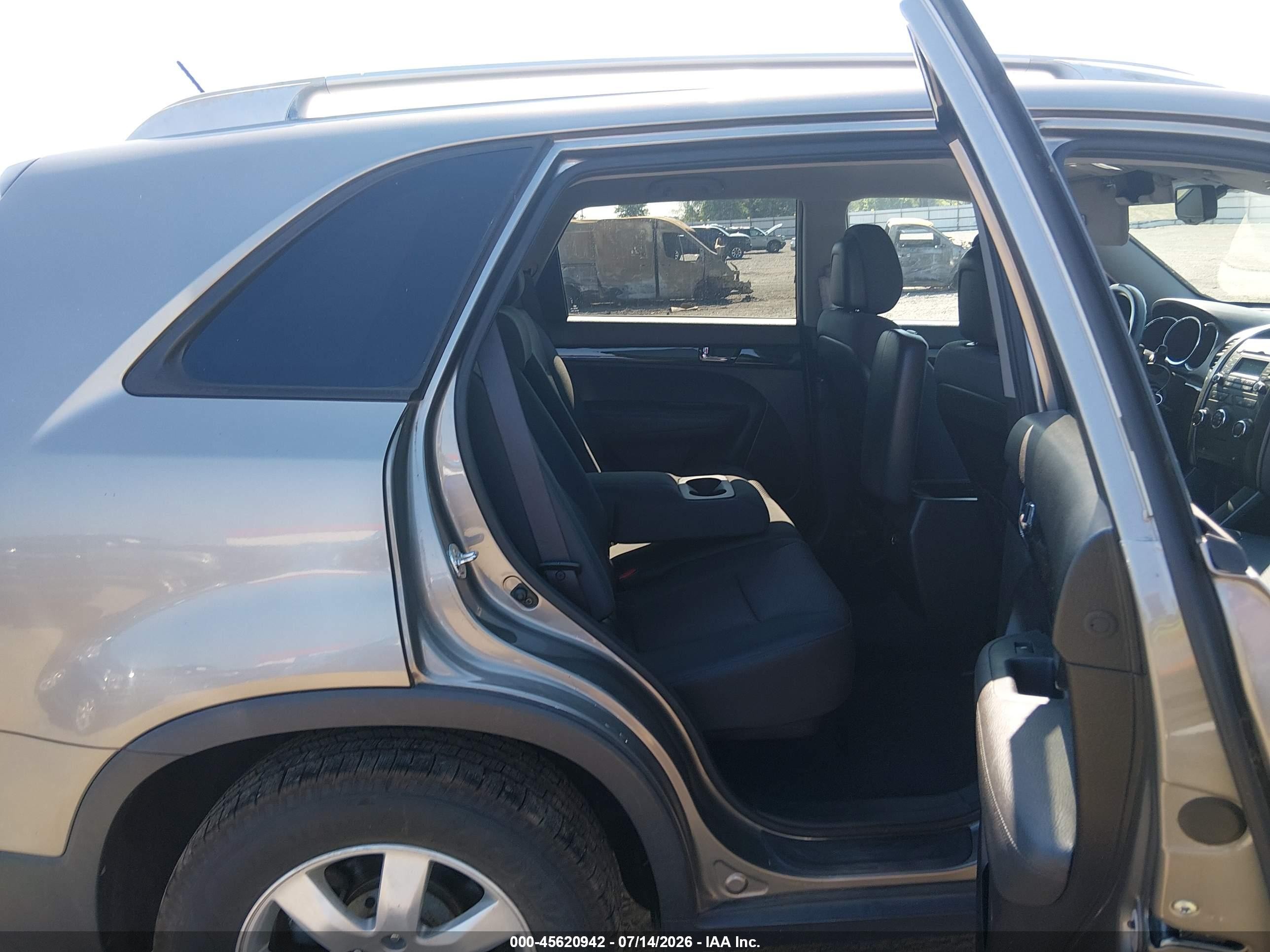 2012 Kia Sorento Lx Gray vin: 5XYKT3A68CG294900