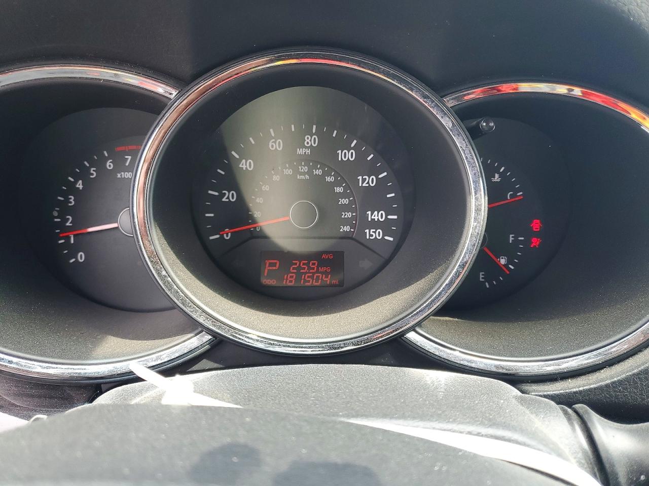2013 Kia Sorento Lx Темно-бордовый vin: 5XYKT3A68DG370603