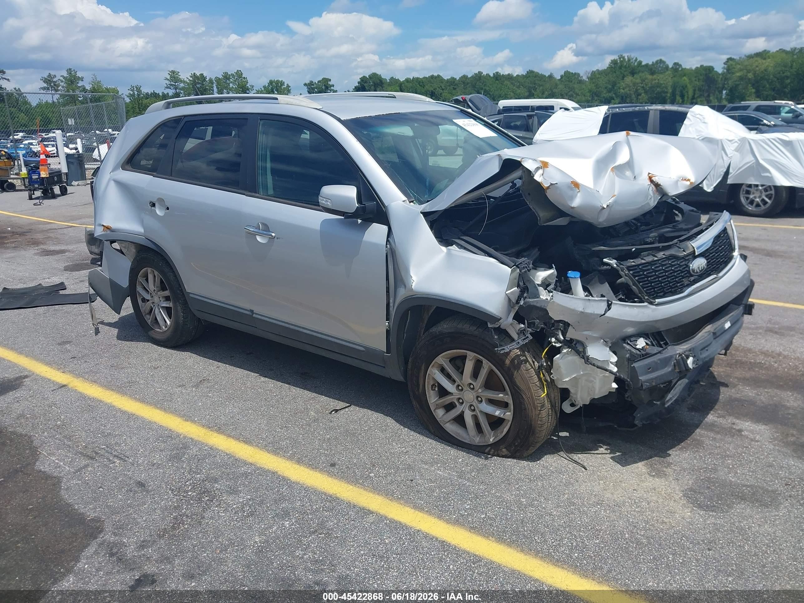 2014 Kia Sorento Lx Silver vin: 5XYKT3A68EG470315