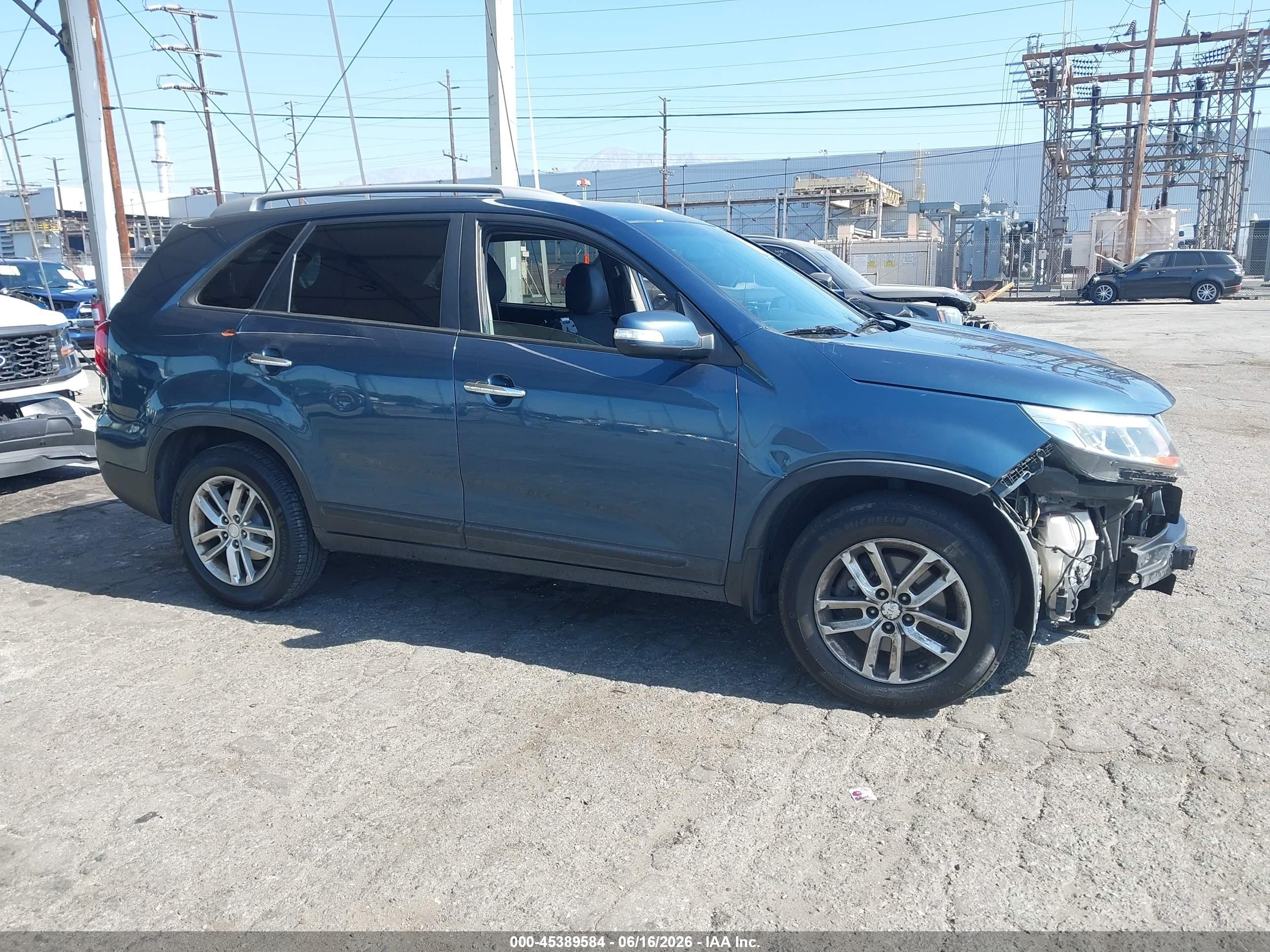 2014 Kia Sorento Lx Dark Blue vin: 5XYKT3A68EG508285
