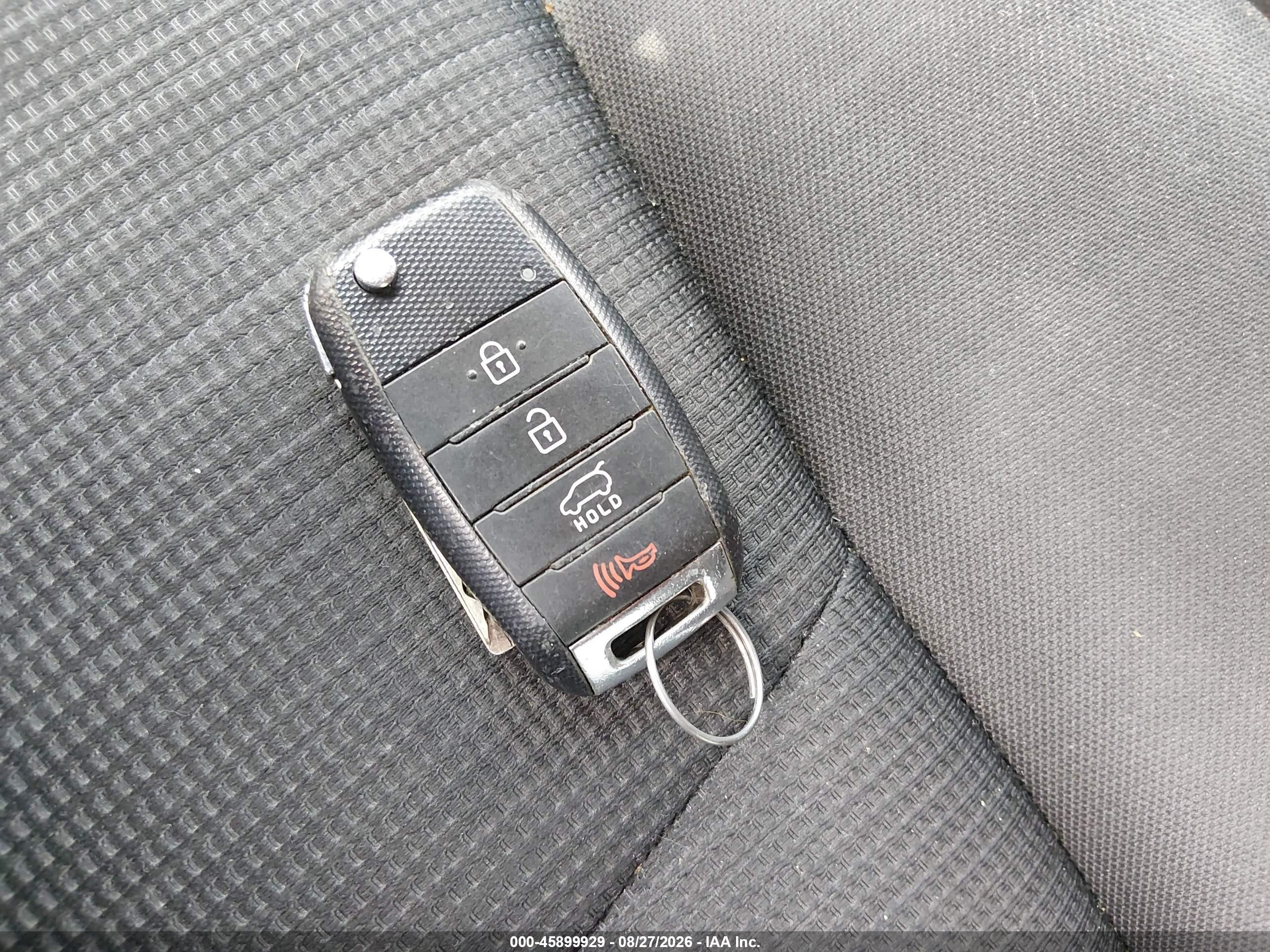 2014 Kia Sorento Lx Серебряный vin: 5XYKT3A68EG508609