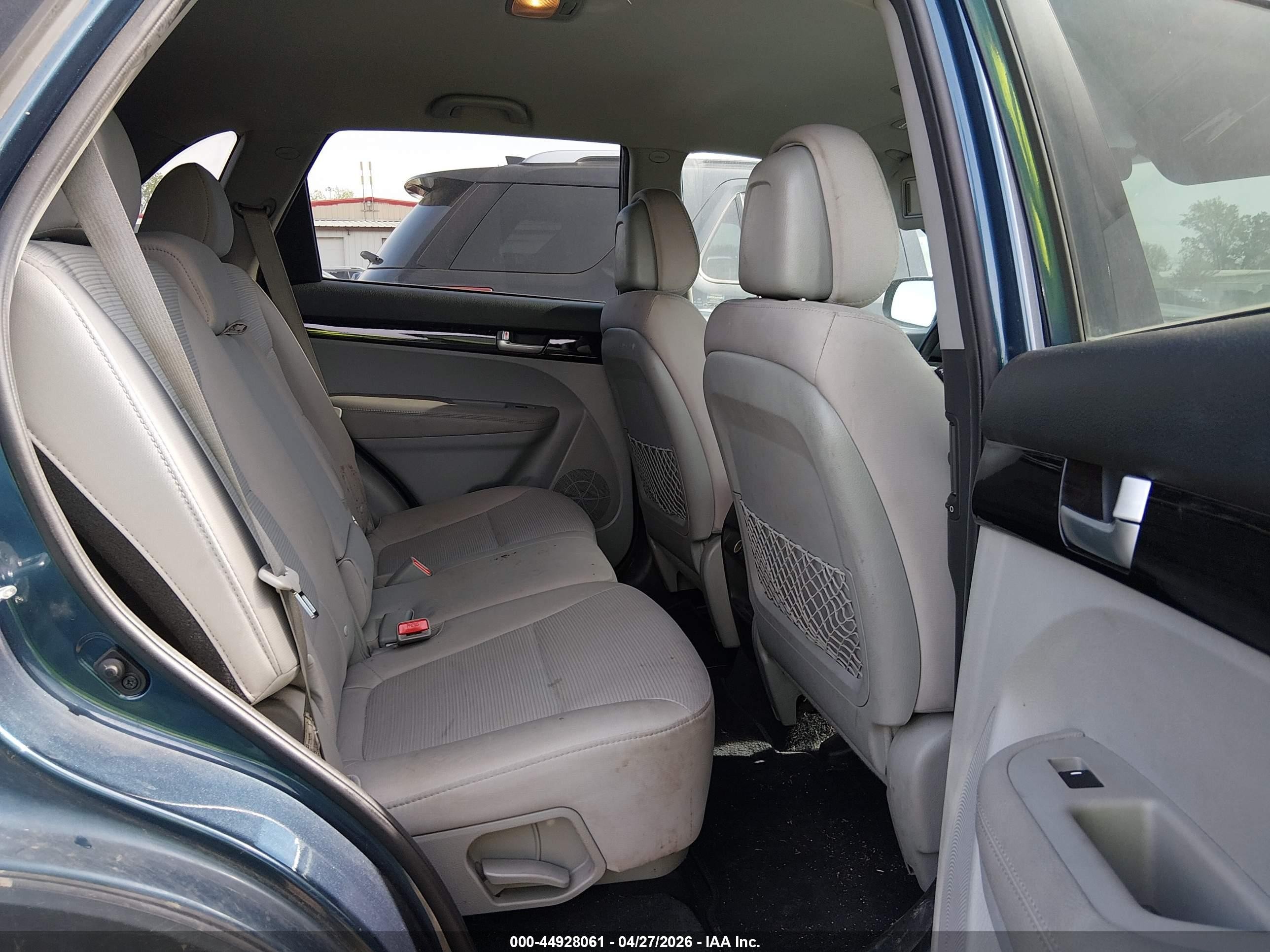 2014 Kia Sorento Lx Blue vin: 5XYKT3A68EG510764