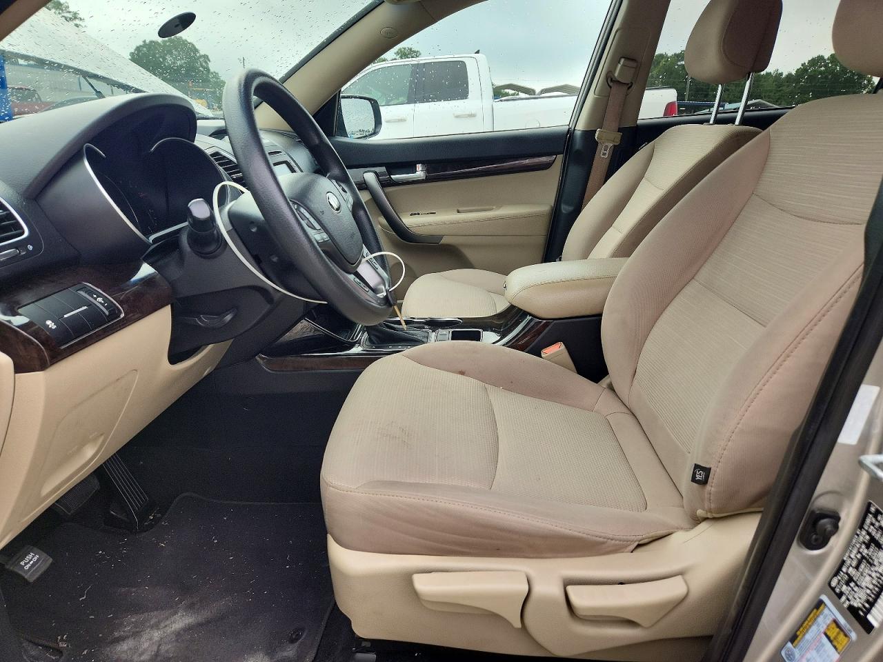 2014 Kia Sorento Lx Серебряный vin: 5XYKT3A68EG524471