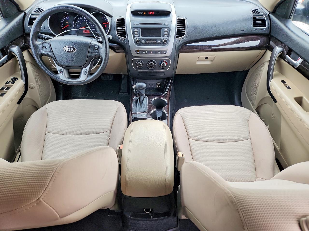2014 Kia Sorento Lx Серебряный vin: 5XYKT3A68EG524471
