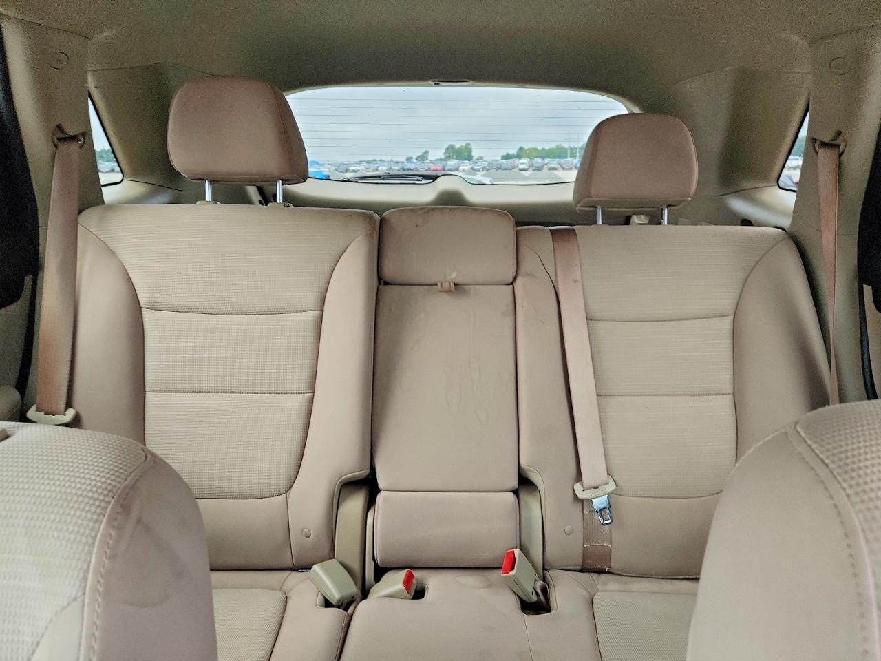 2014 Kia Sorento Lx Серебряный vin: 5XYKT3A68EG524471