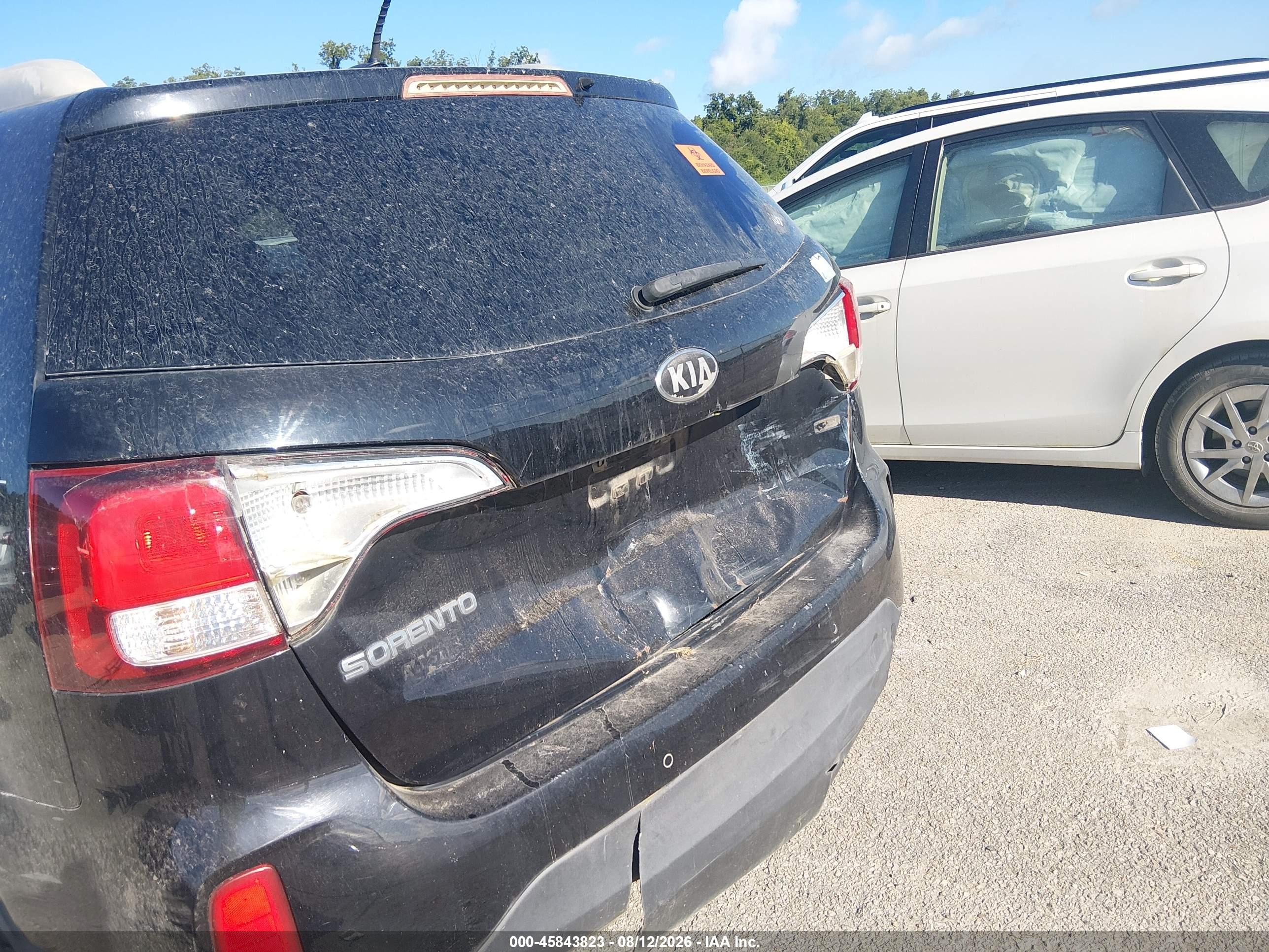 2014 Kia Sorento Lx Черный vin: 5XYKT3A68EG534398