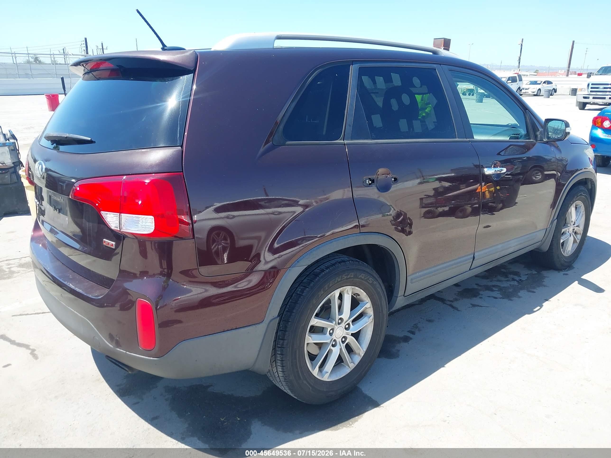 2014 Kia Sorento Lx Бордовый vin: 5XYKT3A68EG536247