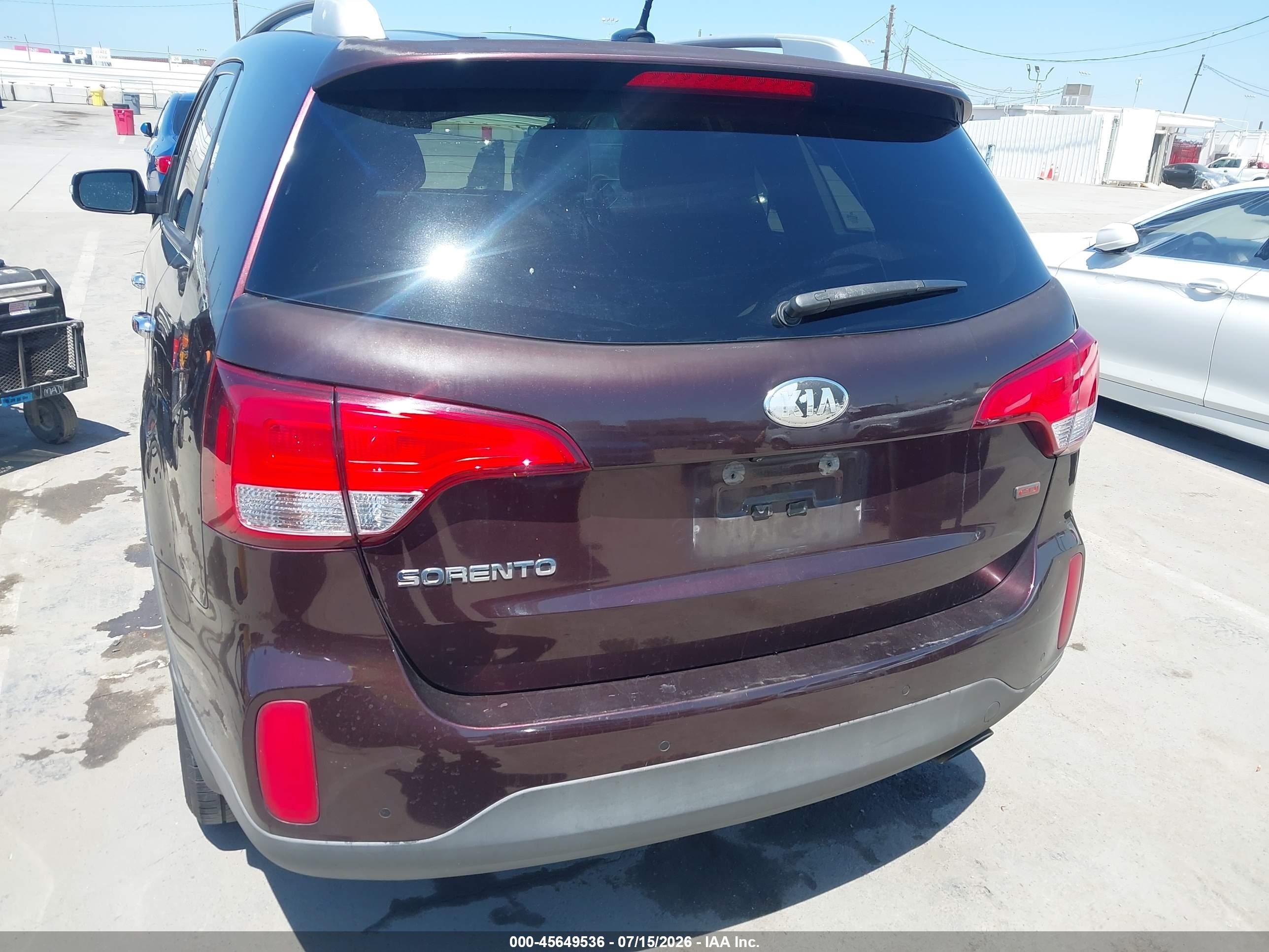 2014 Kia Sorento Lx Бордовый vin: 5XYKT3A68EG536247