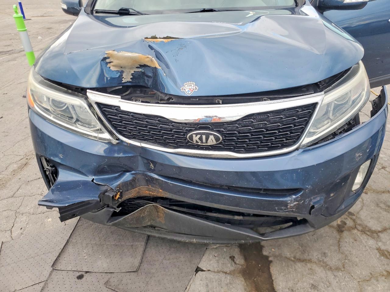 2014 Kia Sorento Lx Blue vin: 5XYKT3A68EG542792