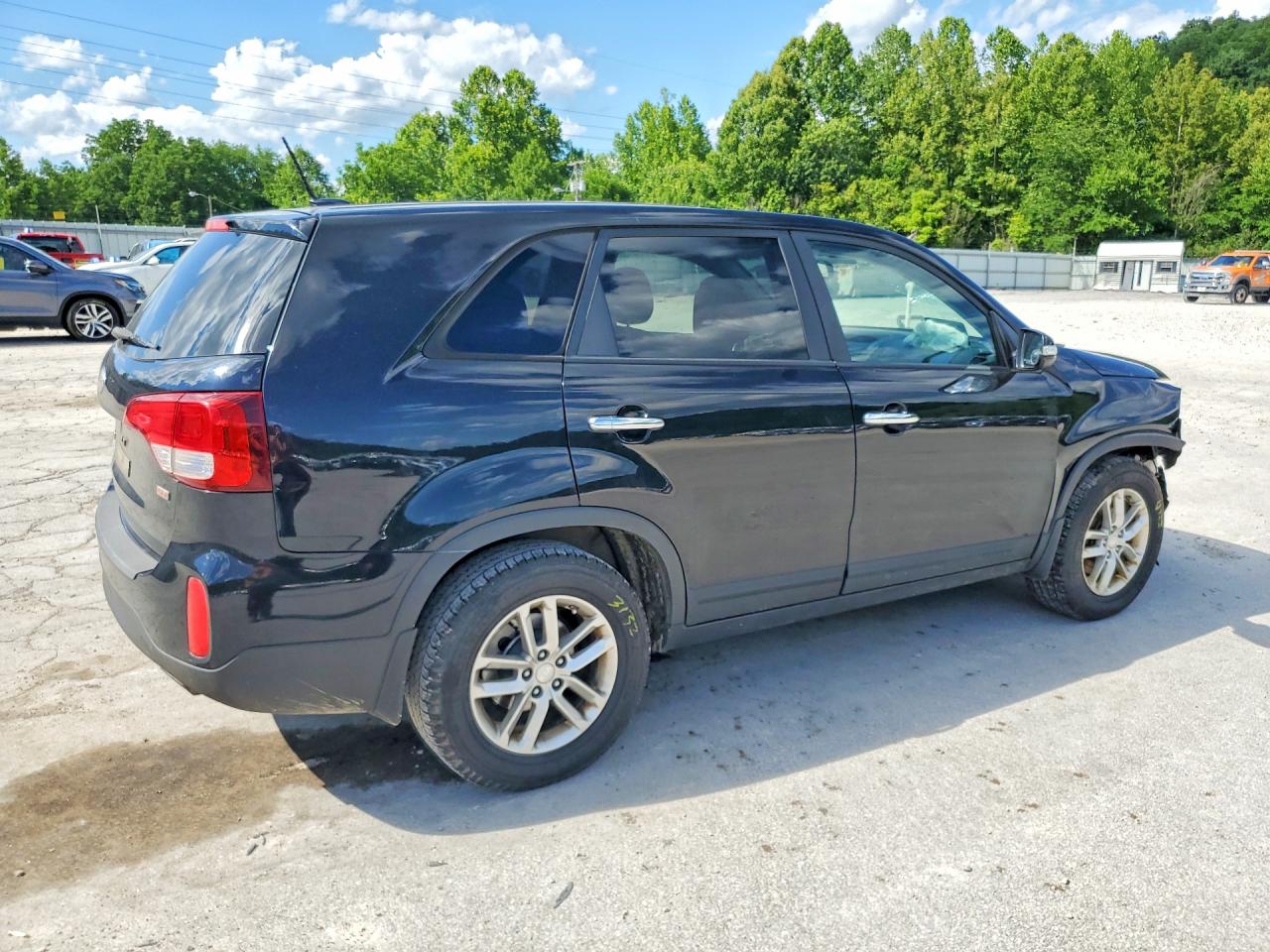 2015 Kia Sorento Lx Черный vin: 5XYKT3A68FG580203