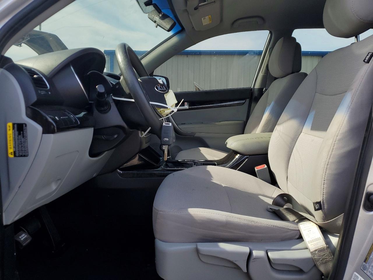 2015 Kia Sorento Lx Silver vin: 5XYKT3A68FG593890