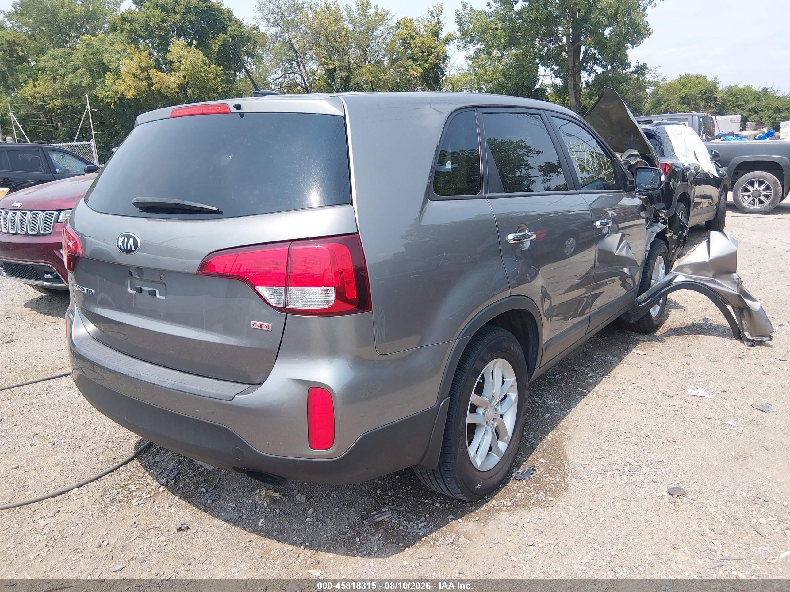 2015 Kia Sorento Lx Silver vin: 5XYKT3A68FG618612