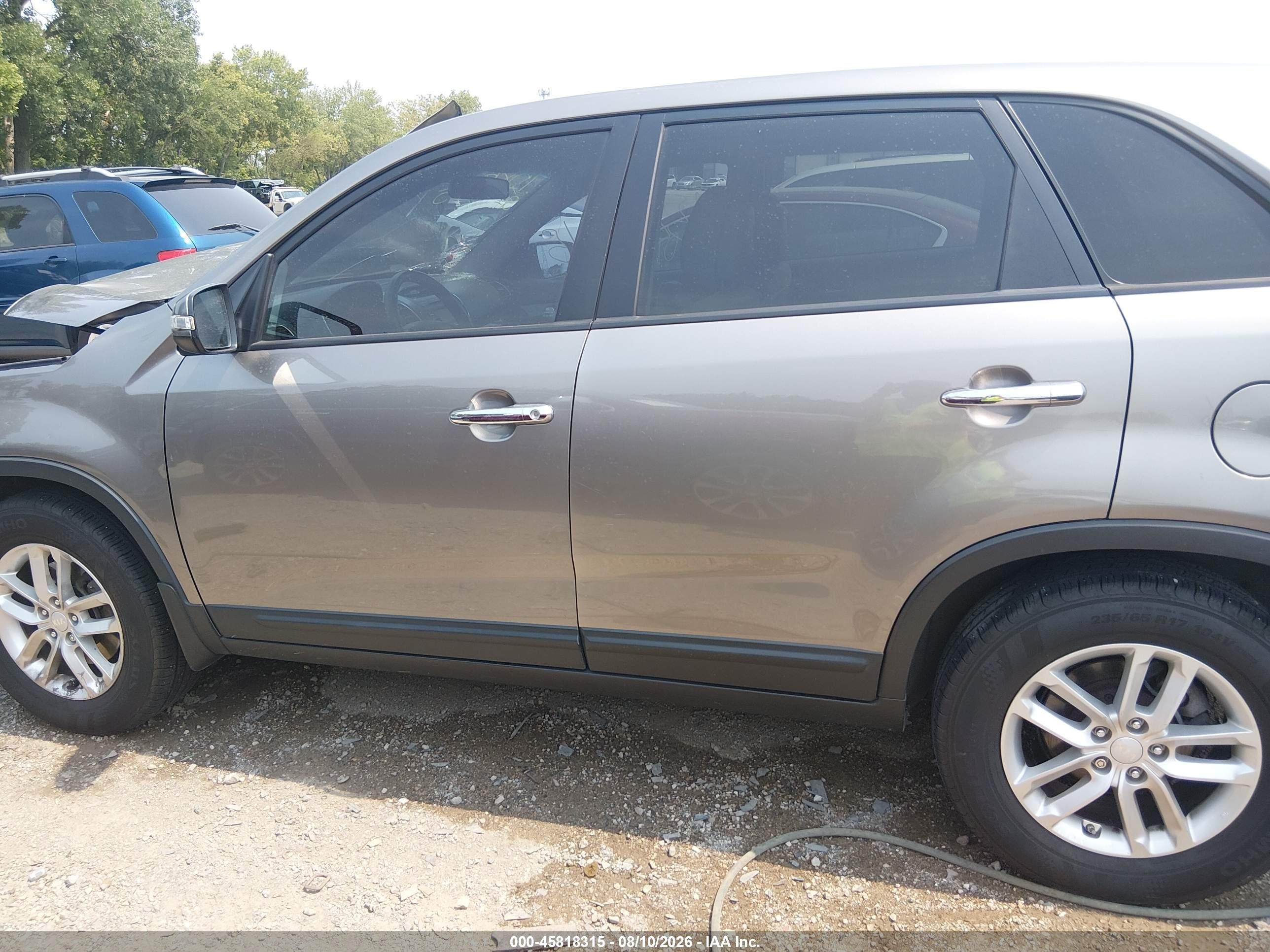 2015 Kia Sorento Lx Silver vin: 5XYKT3A68FG618612