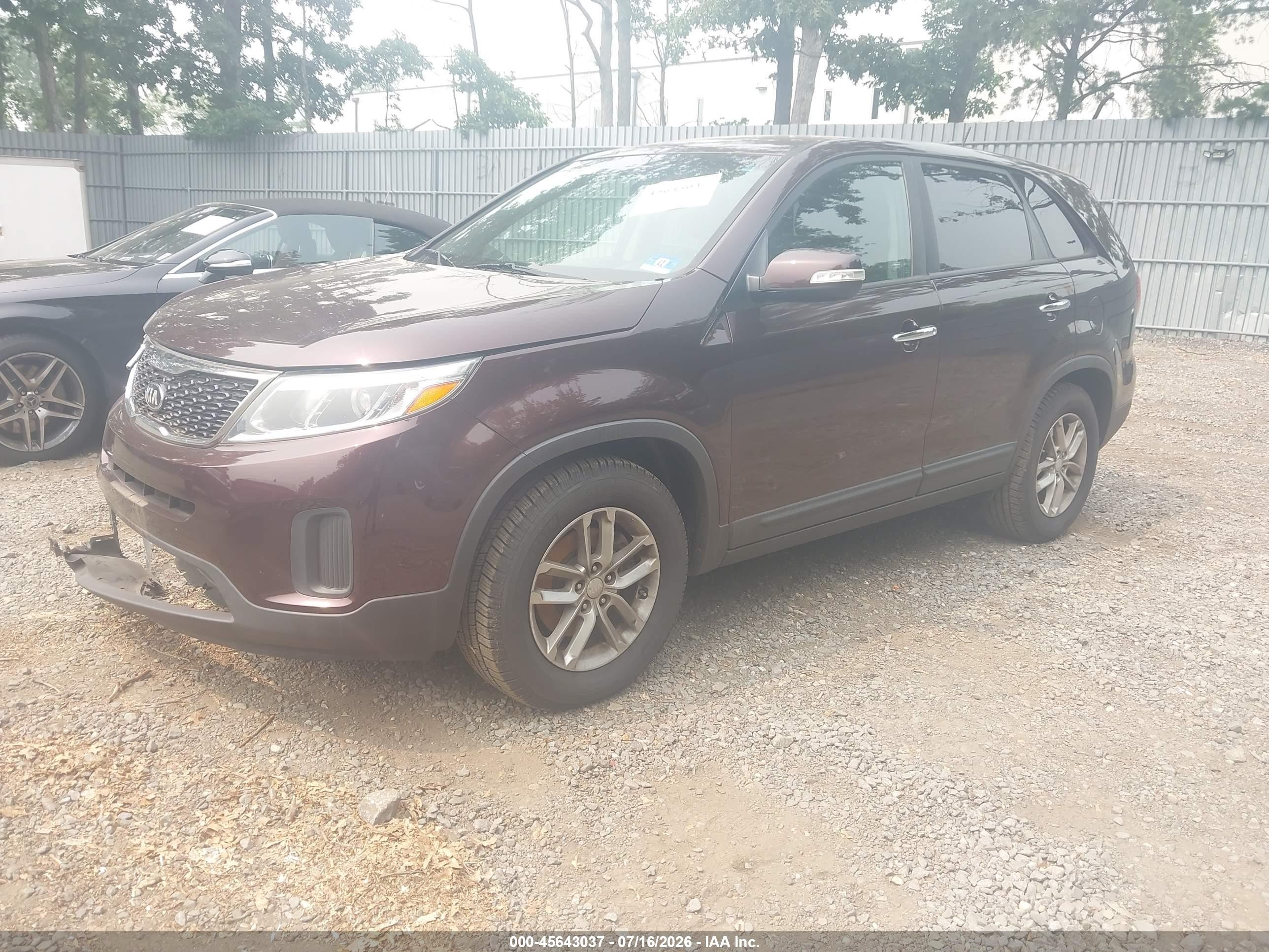 2015 Kia Sorento Lx Maroon vin: 5XYKT3A68FG646930