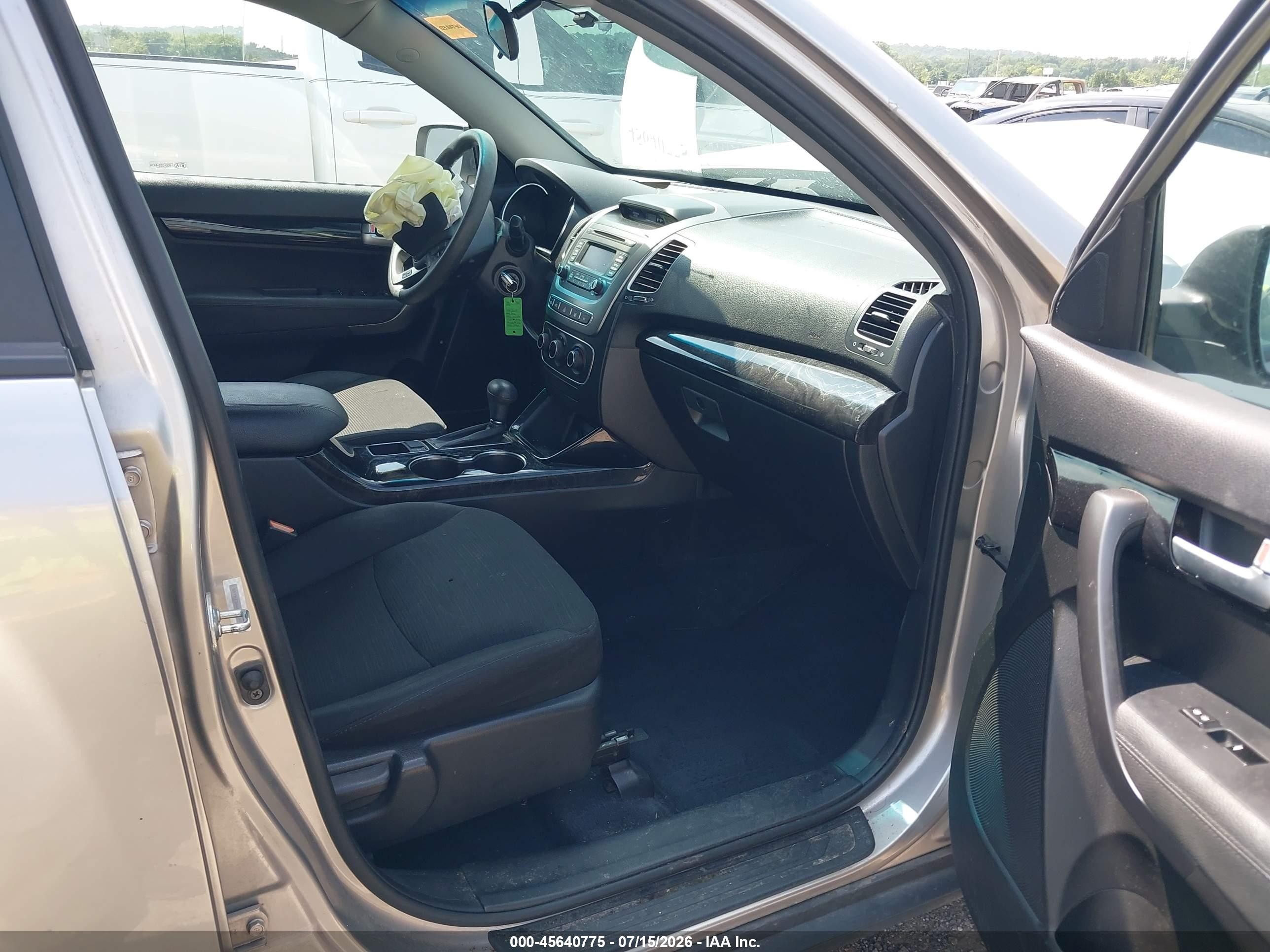 2015 Kia Sorento Lx Gray vin: 5XYKT3A68FG649472