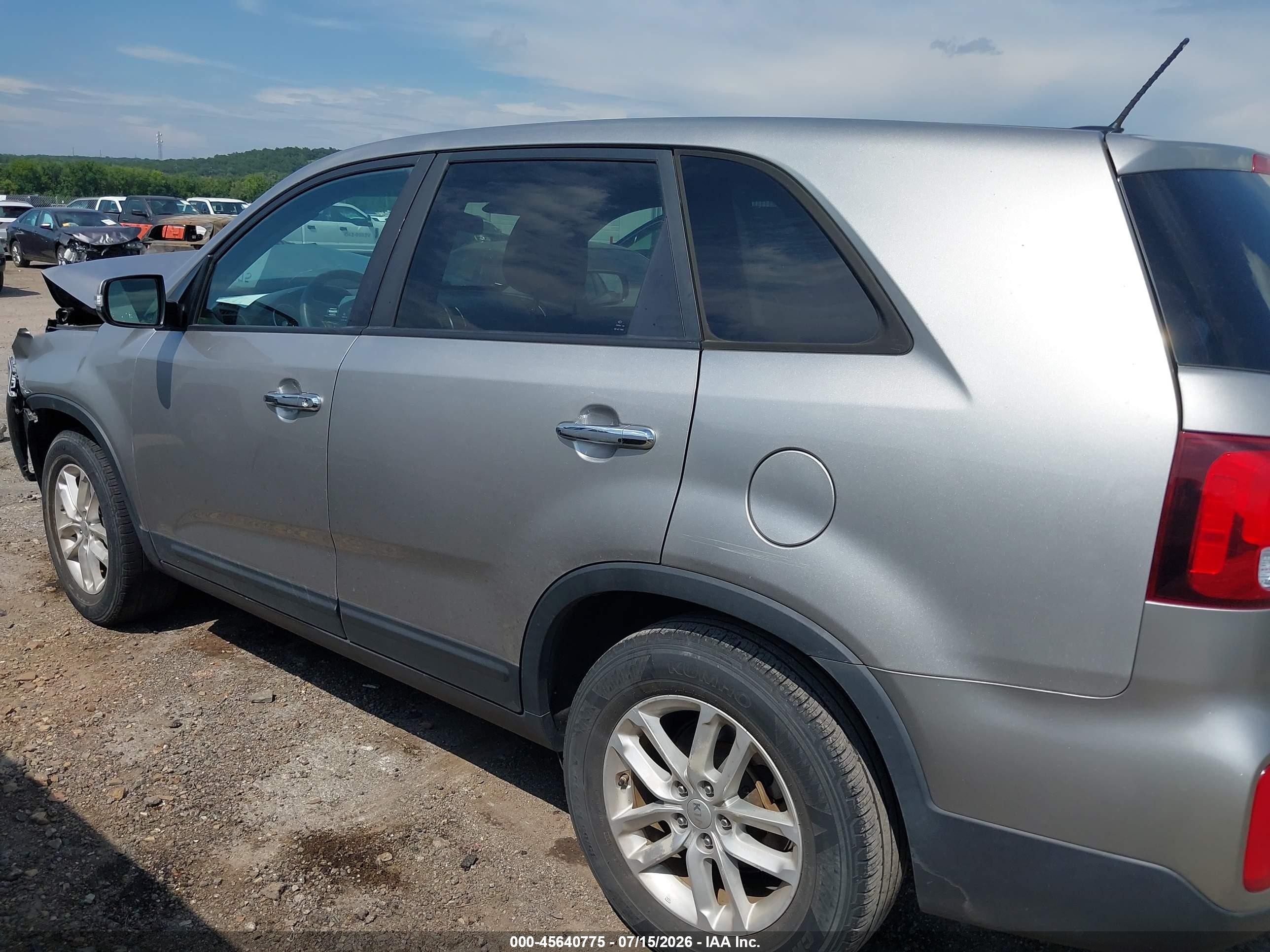 2015 Kia Sorento Lx Gray vin: 5XYKT3A68FG649472