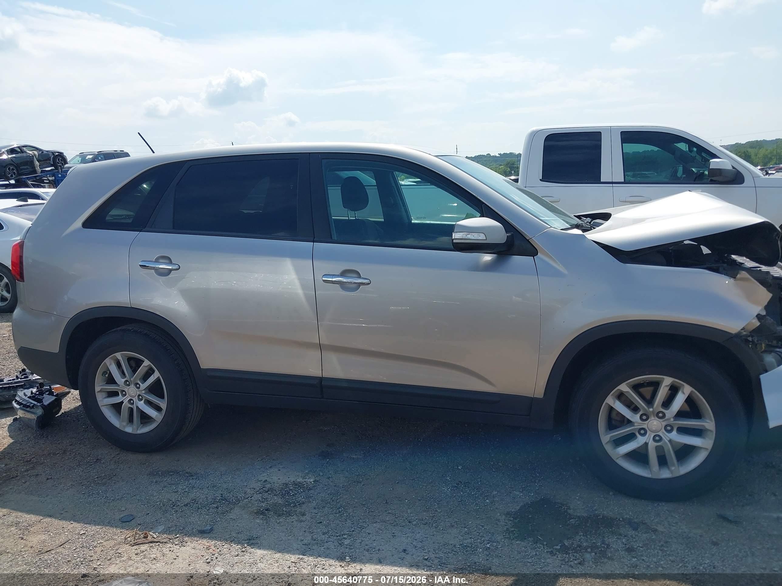 2015 Kia Sorento Lx Gray vin: 5XYKT3A68FG649472